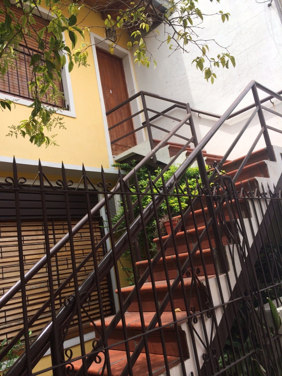 aparopropiedades - Departamento en planta alta a la venta