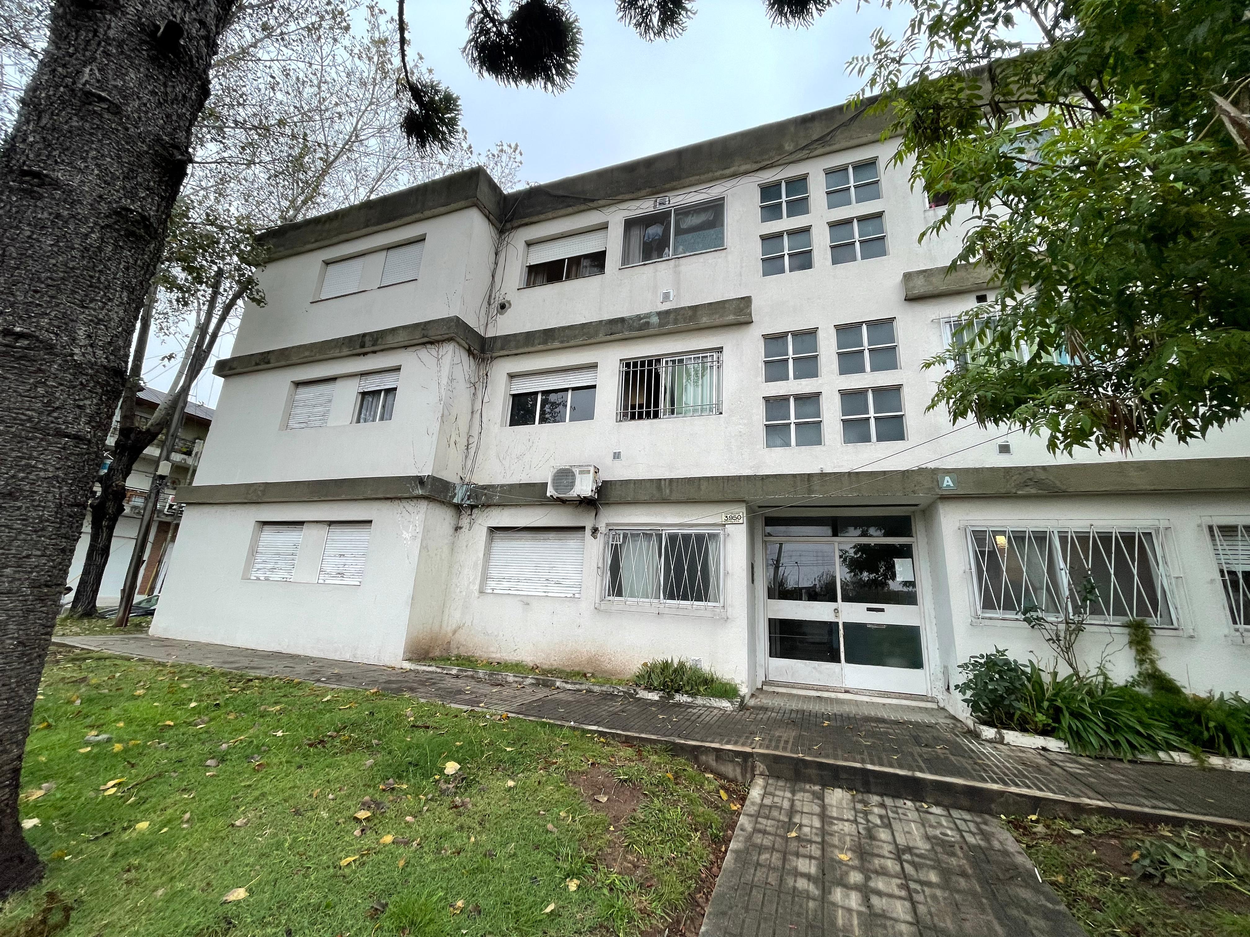 alquiler - Departamento de 3 ambientes en el Barrio Supe