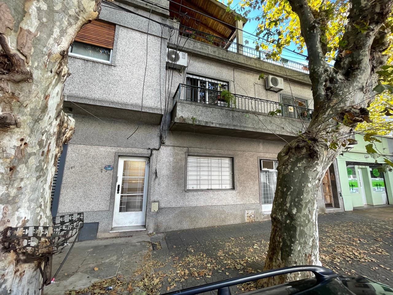 venta - PH a la venta en Bernal