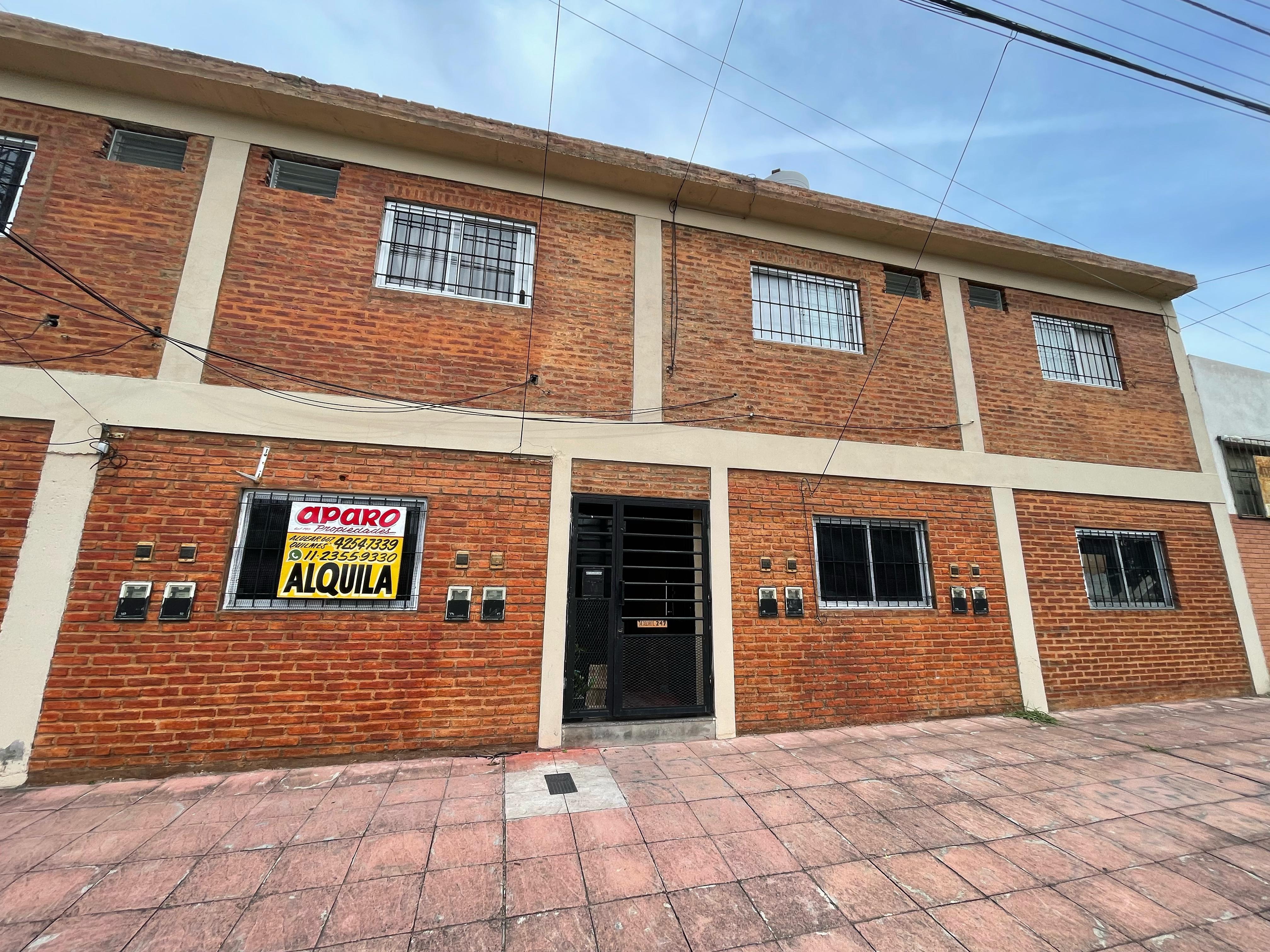 alquiler - Departamento de 2 ambientes en Planta Baja