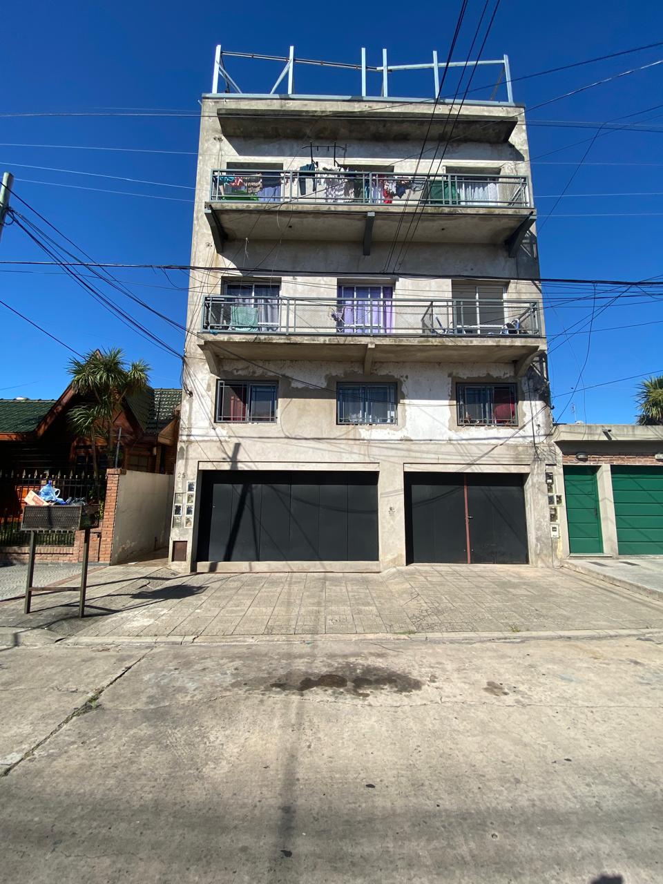 alquiler - Departamento de 2 ambientes en Bernal Oeste