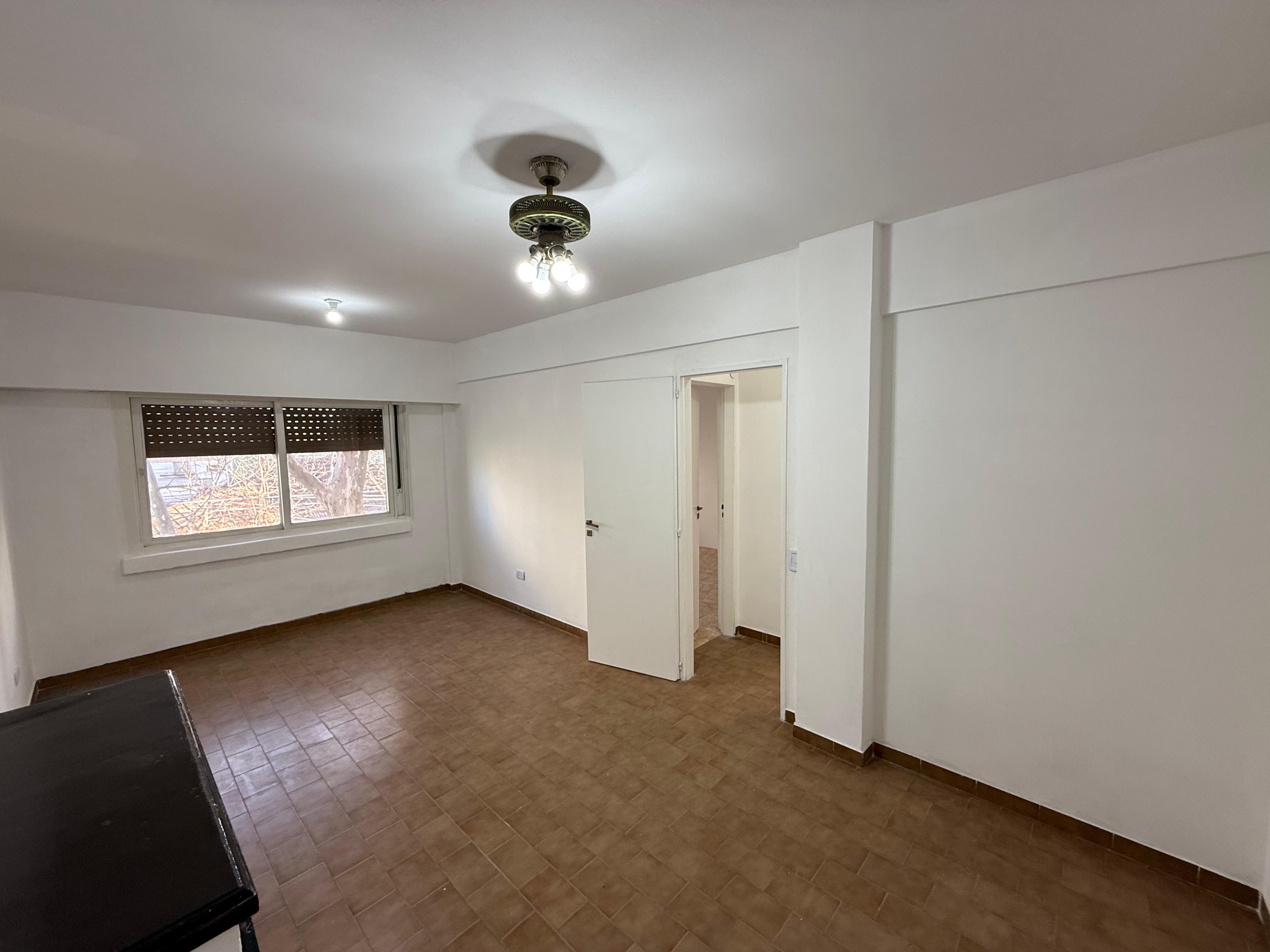 aparopropiedades - Departamento de 3 ambientes en Quilmes Centro