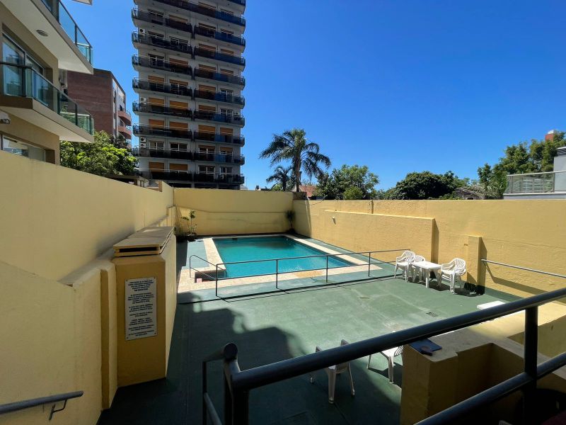 aparopropiedades - Departamento de 3 ambientes con cochera (OPORTUNIDAD)