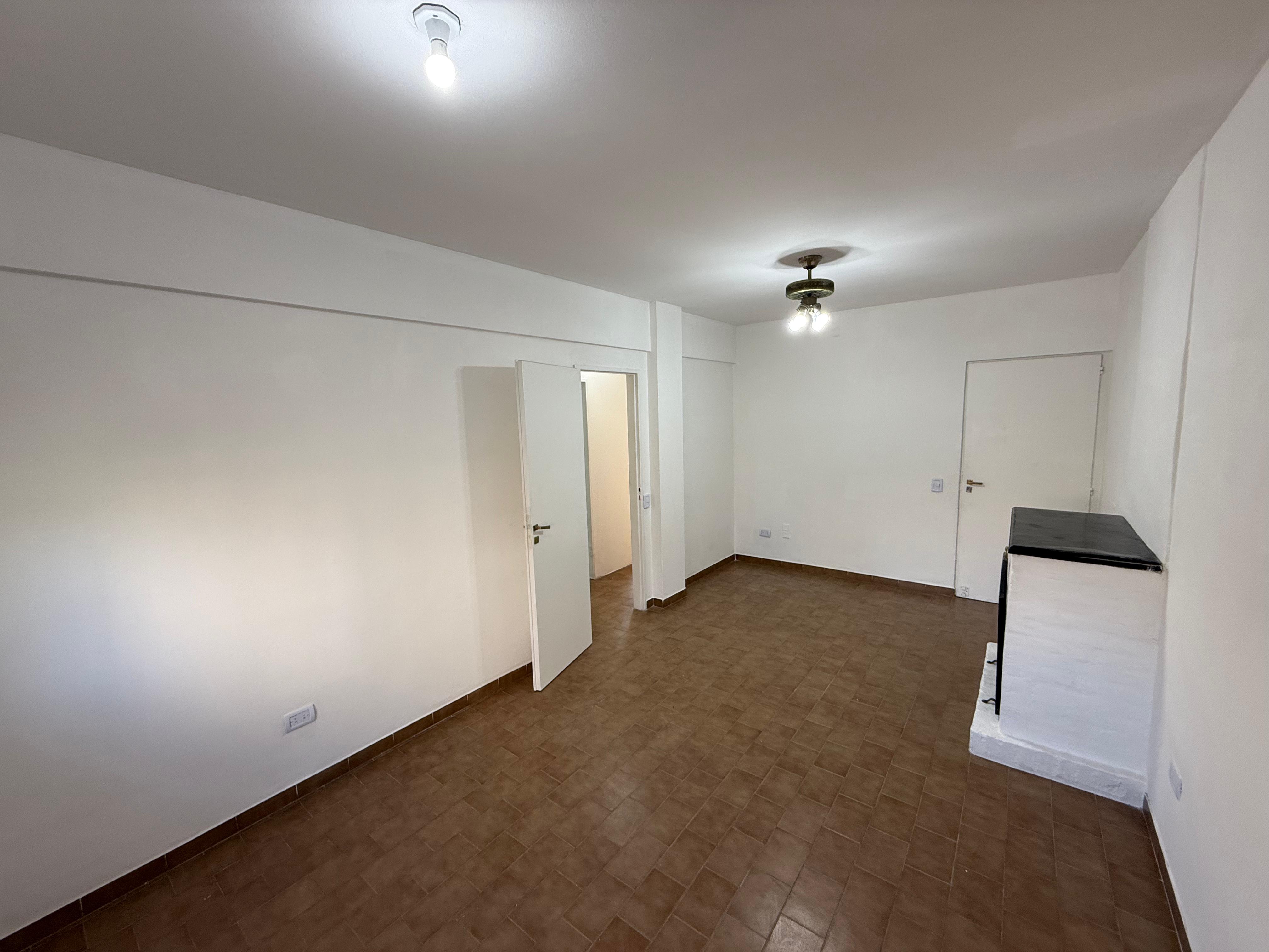 aparopropiedades - Departamento de 3 ambientes en Quilmes Centro