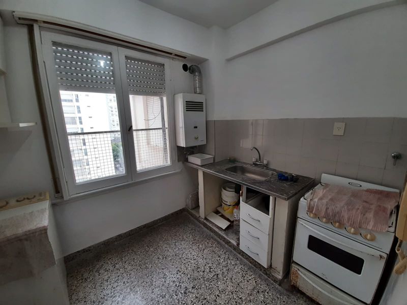 aparopropiedades - Departamento de 2 ambientes en el centro de Quilmes