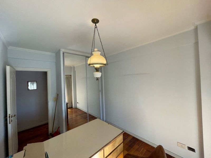aparopropiedades - Semipiso a la venta con cochera en Quilmes Centro 
