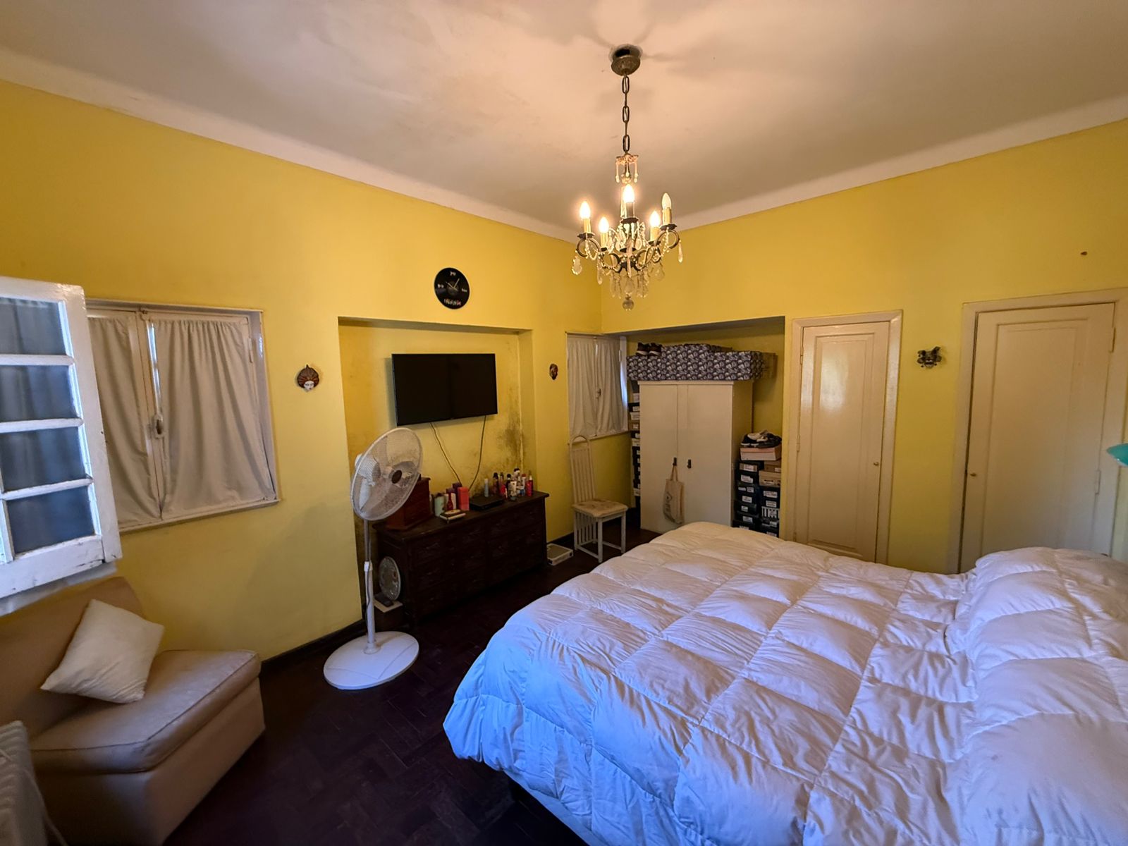 aparopropiedades - Casa en zona Residencial de Quilmes a la venta