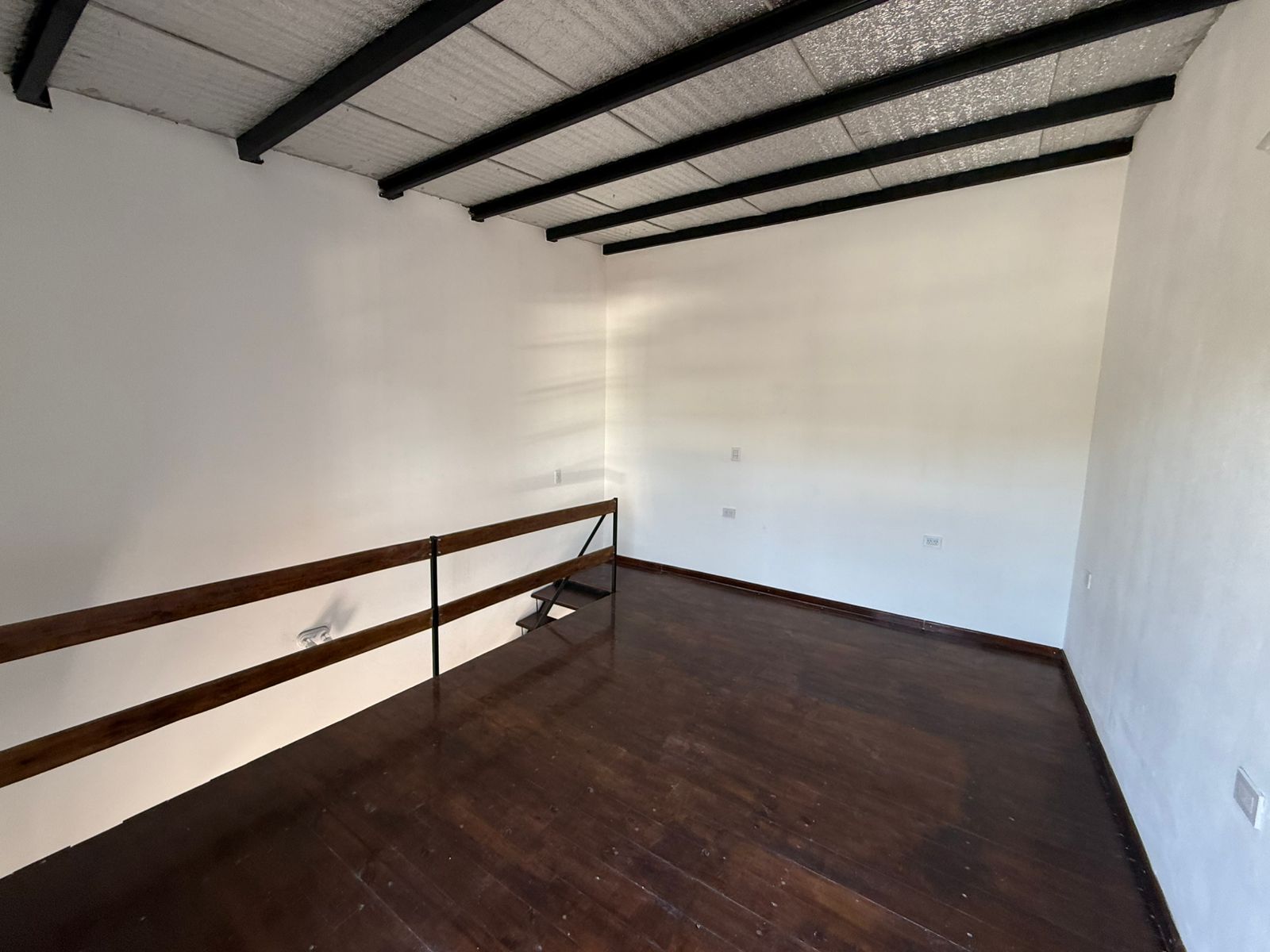aparopropiedades - Departamento de 2 ambientes tipo Loft en Quilmes Este 