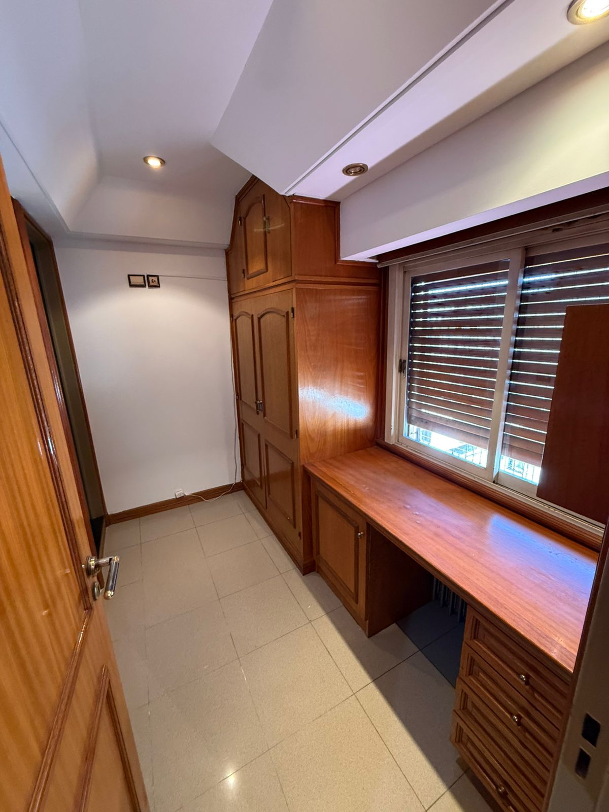 aparopropiedades - Piso a la venta en Quilmes Centro