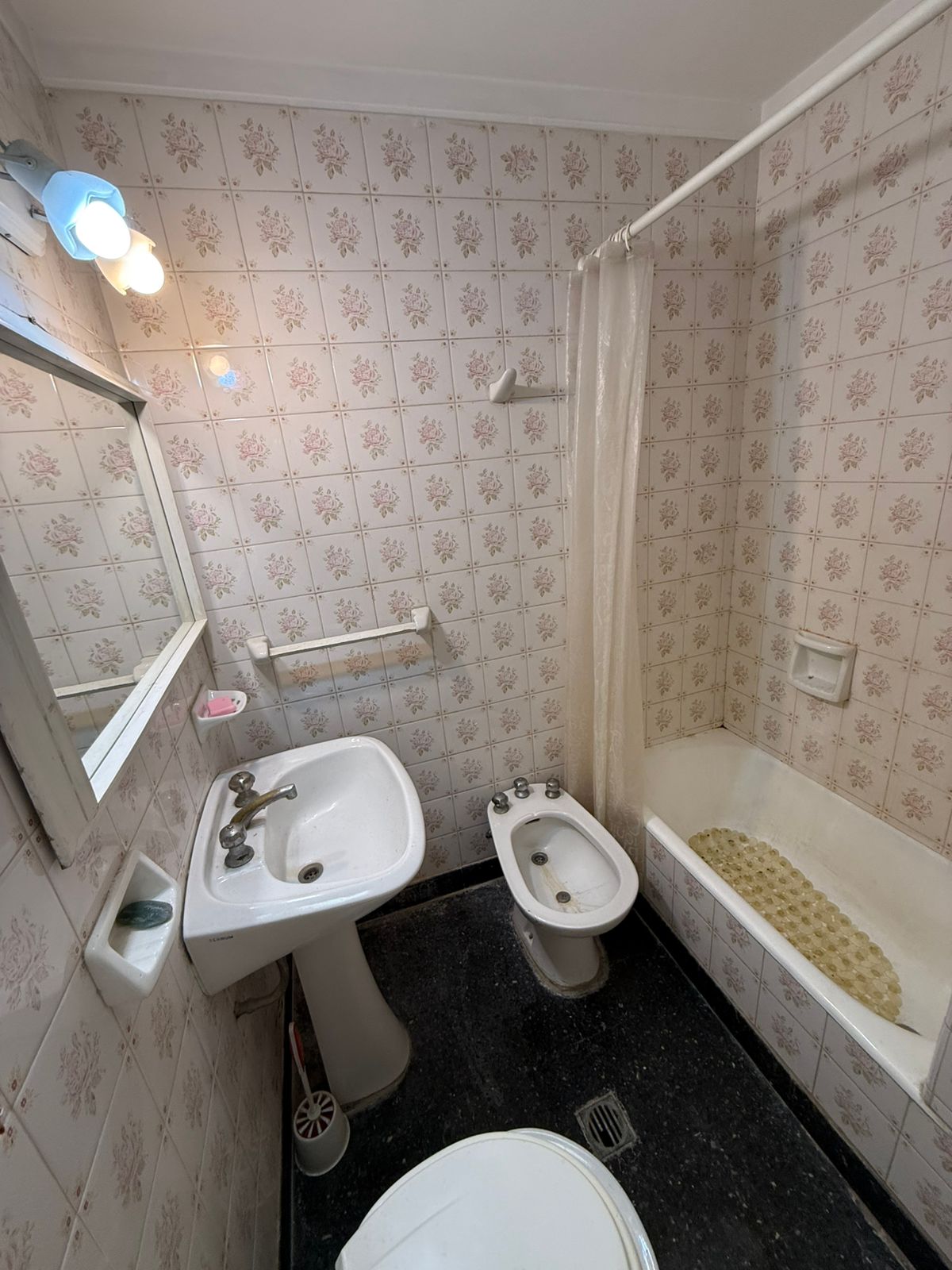 aparopropiedades - Departamento de 3 ambientes en Quilmes Centro