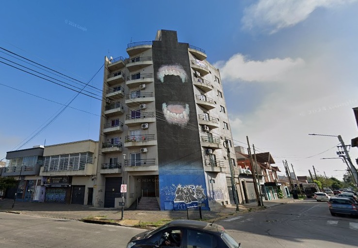 venta - Departamento de 2 ambientes con cochera en Berazategui