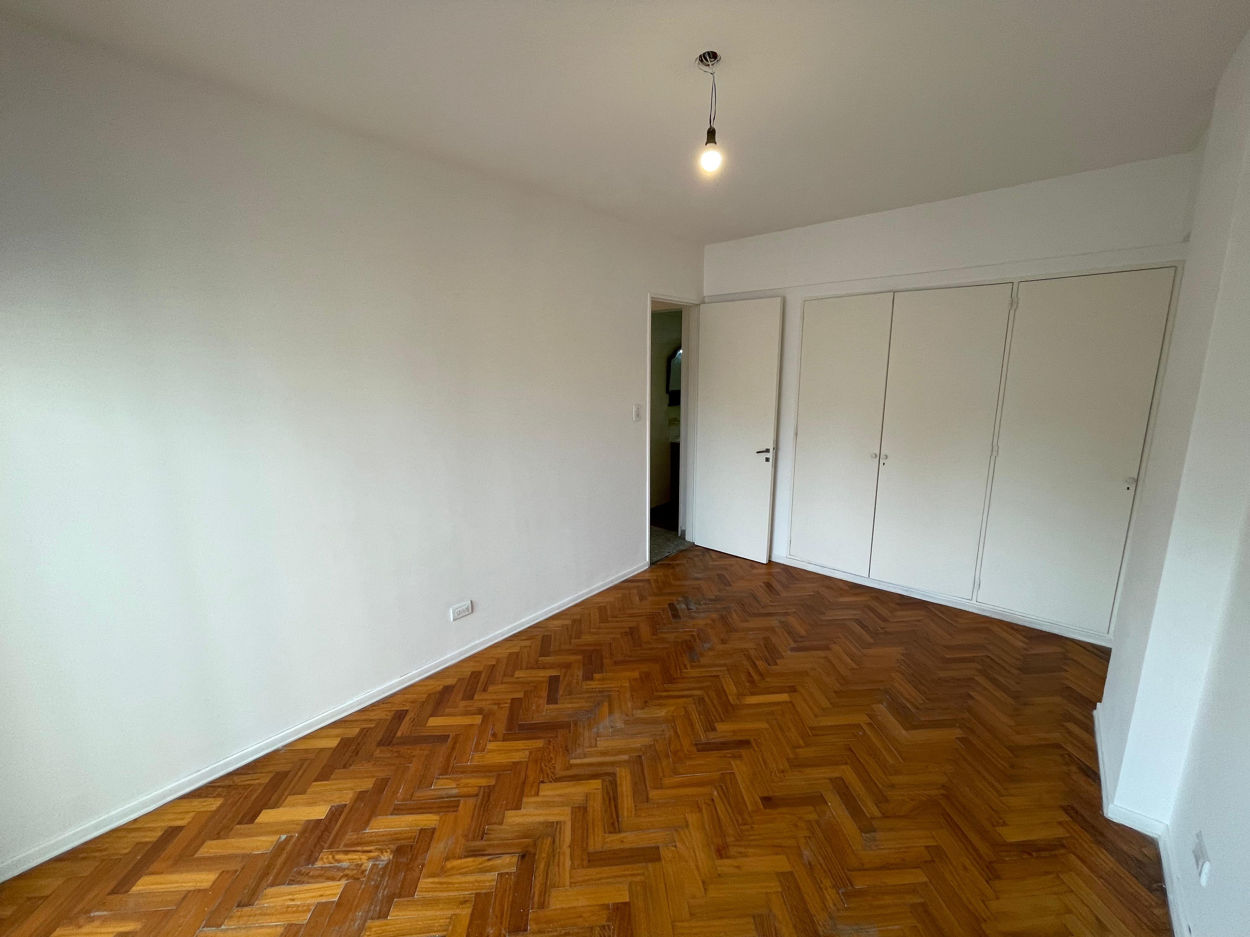 aparopropiedades - Departamento de 3 ambientes en Quilmes Centro