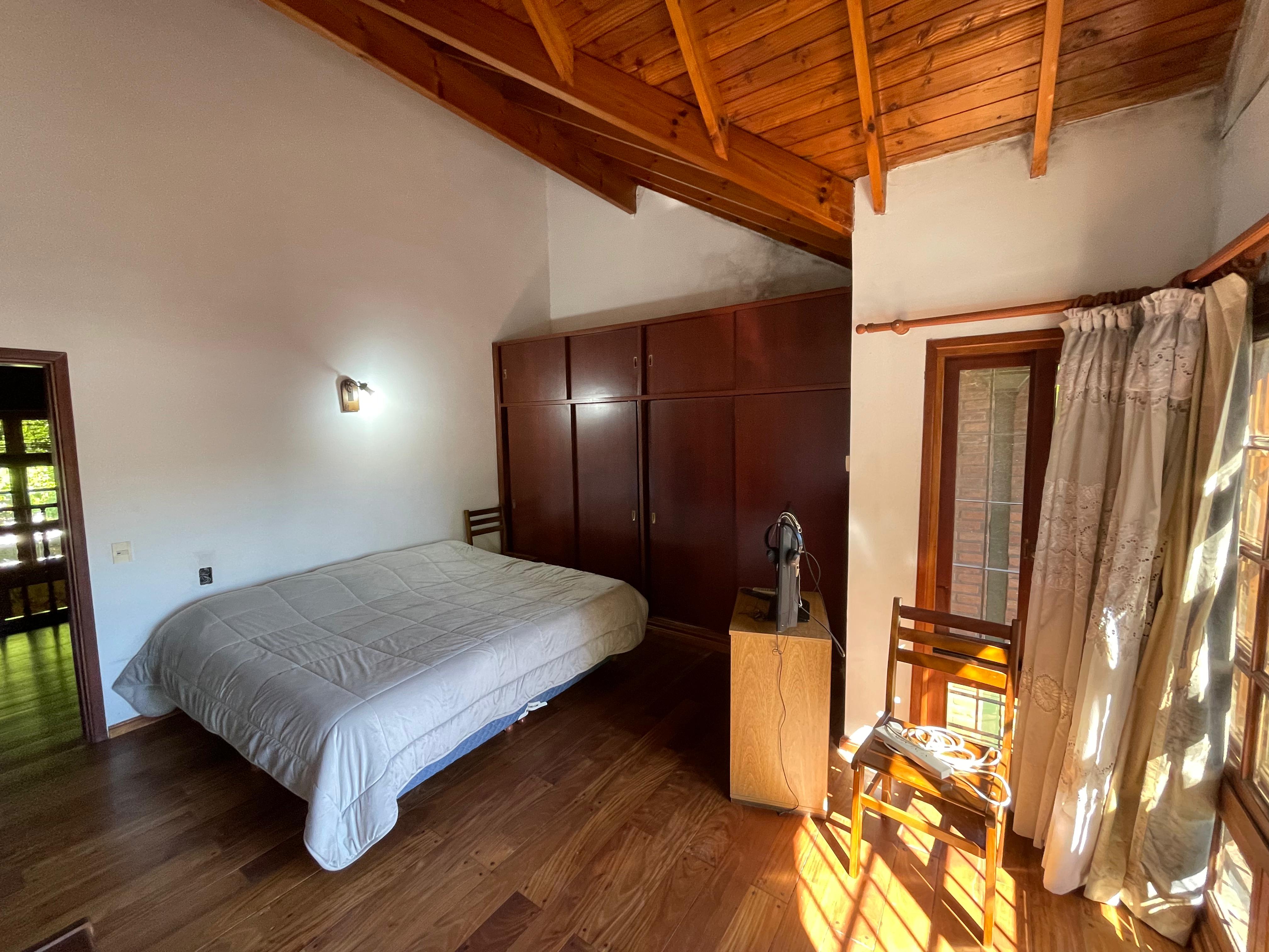 aparopropiedades - Chalet a la venta en Quilmes