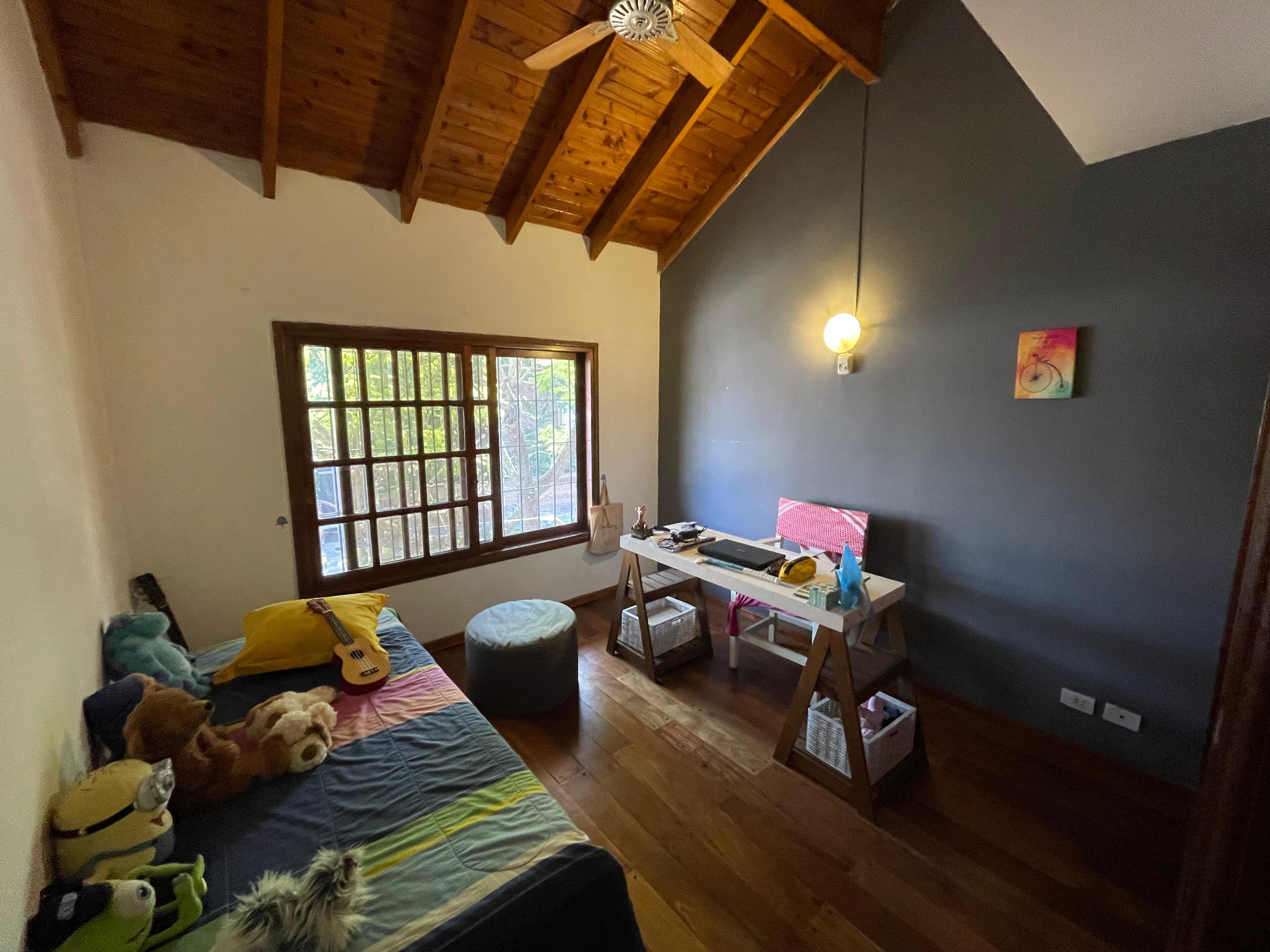 aparopropiedades - Chalet a la venta en Quilmes