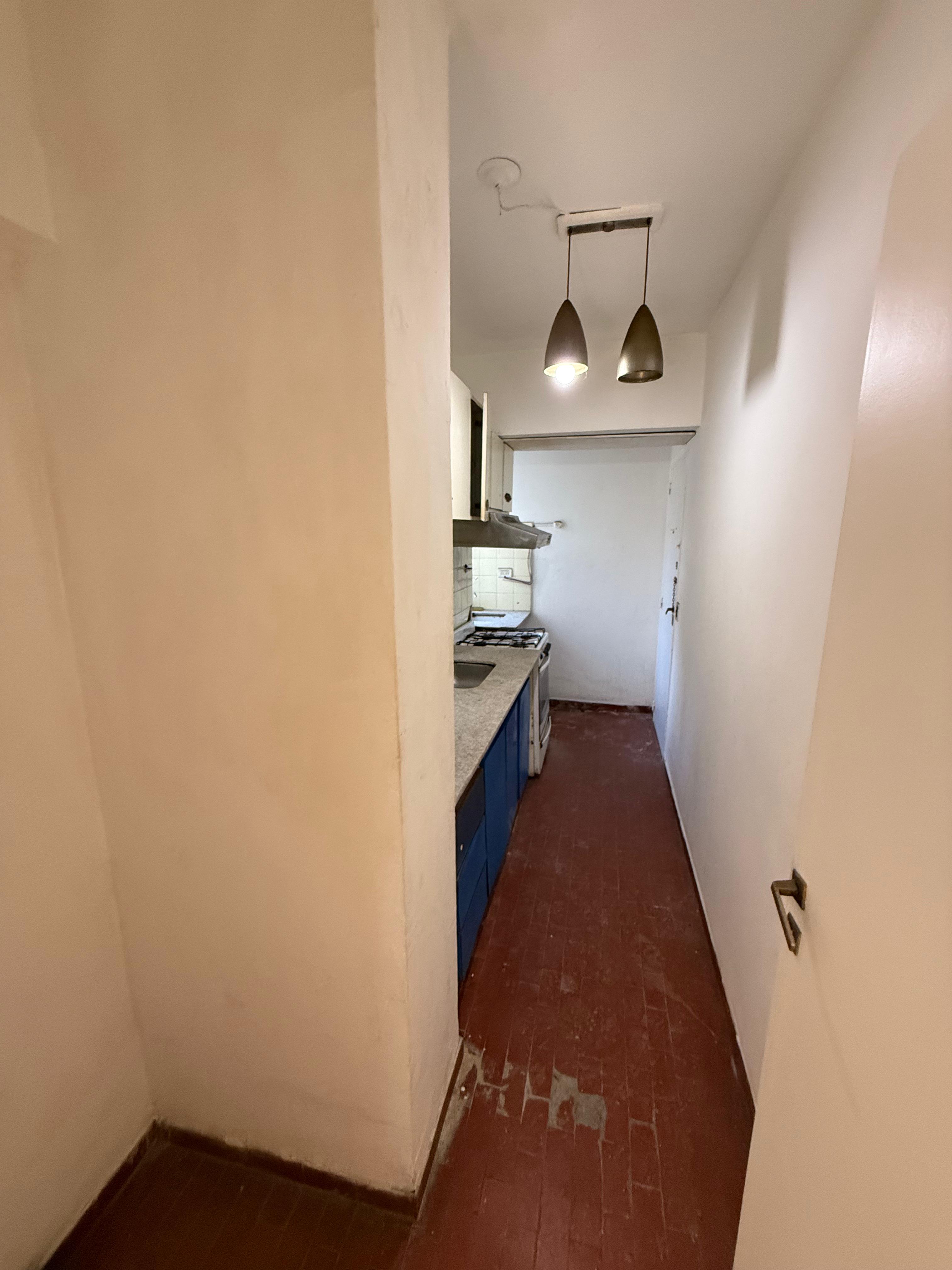 aparopropiedades - Departamento de 3 ambientes en Quilmes Centro