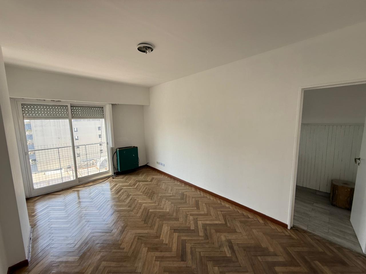 aparopropiedades - Departamento de 2 ambientes en Quilmes centro