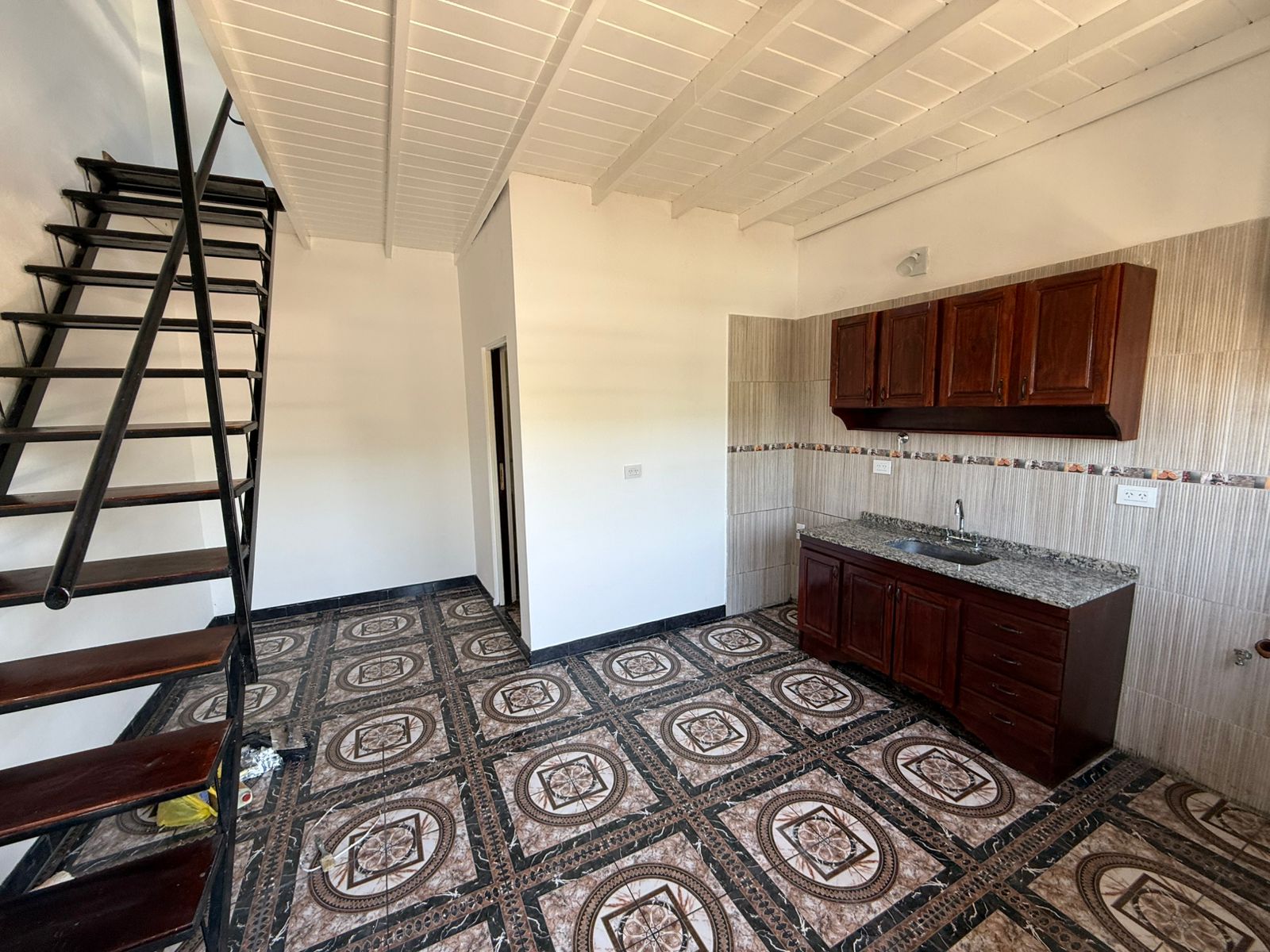 aparopropiedades - Departamento de 2 ambientes tipo Loft en Quilmes Este 