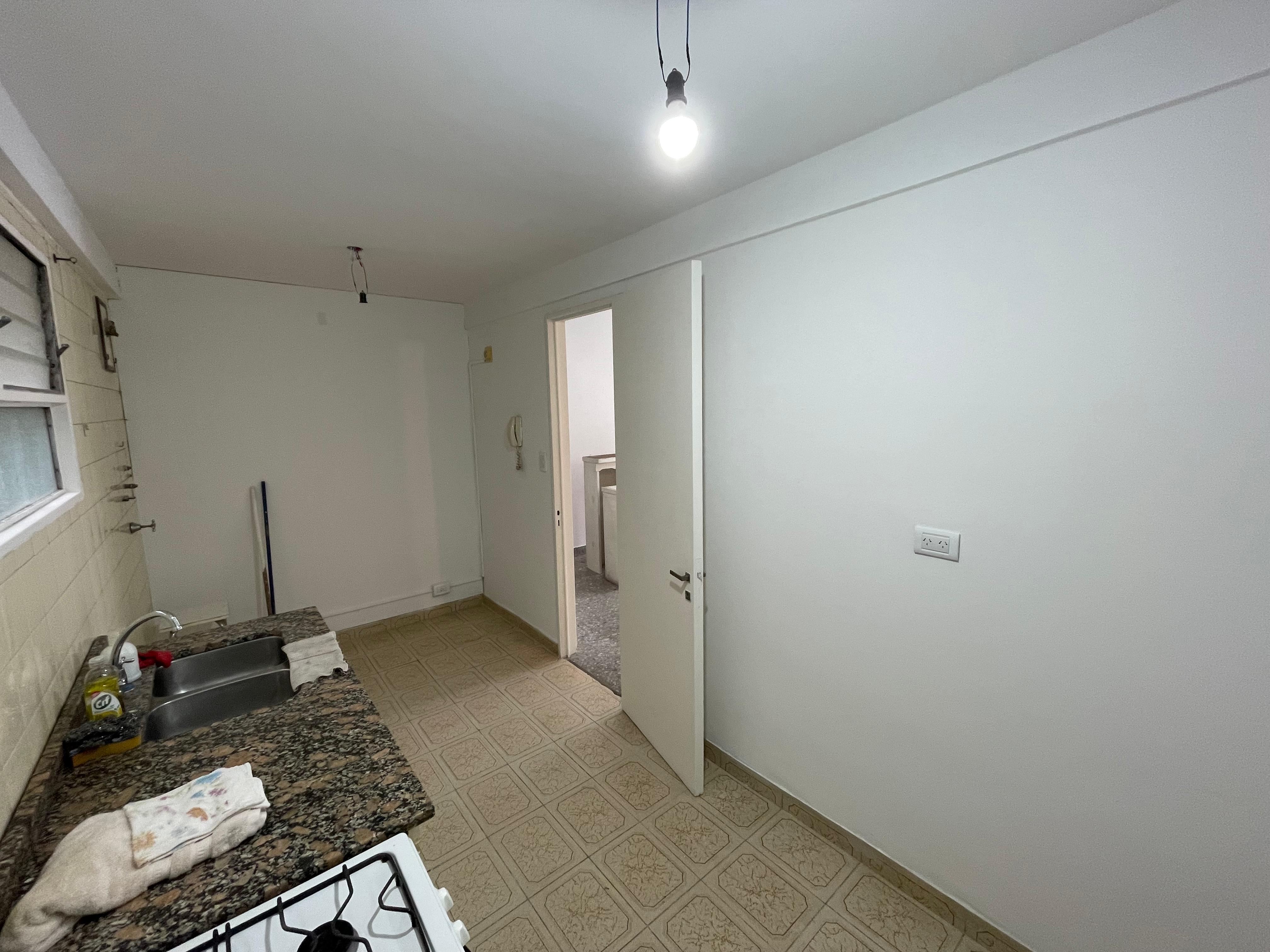 aparopropiedades - Departamento de 3 ambientes en Quilmes Centro