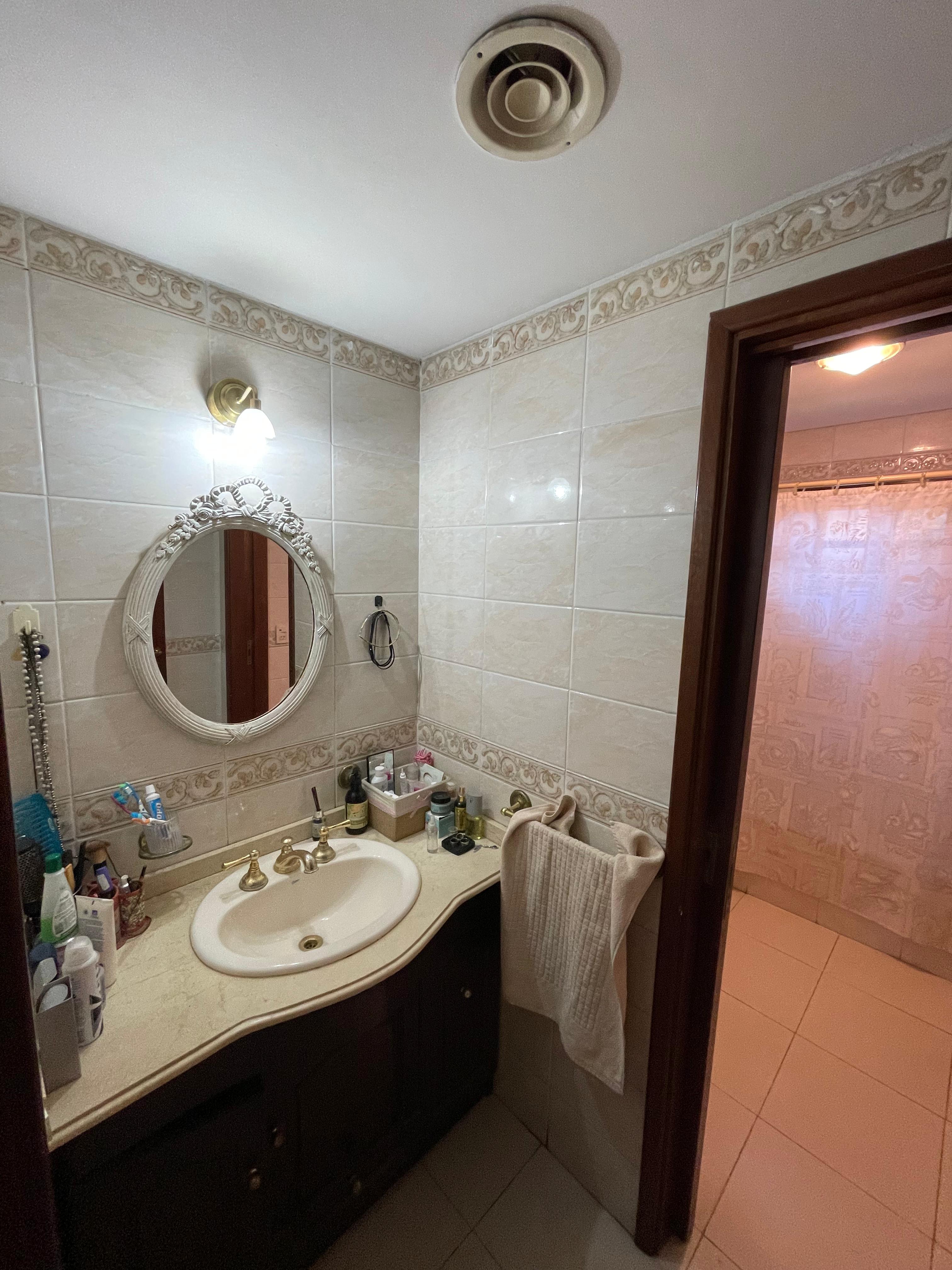 aparopropiedades - Chalet a la venta en Quilmes