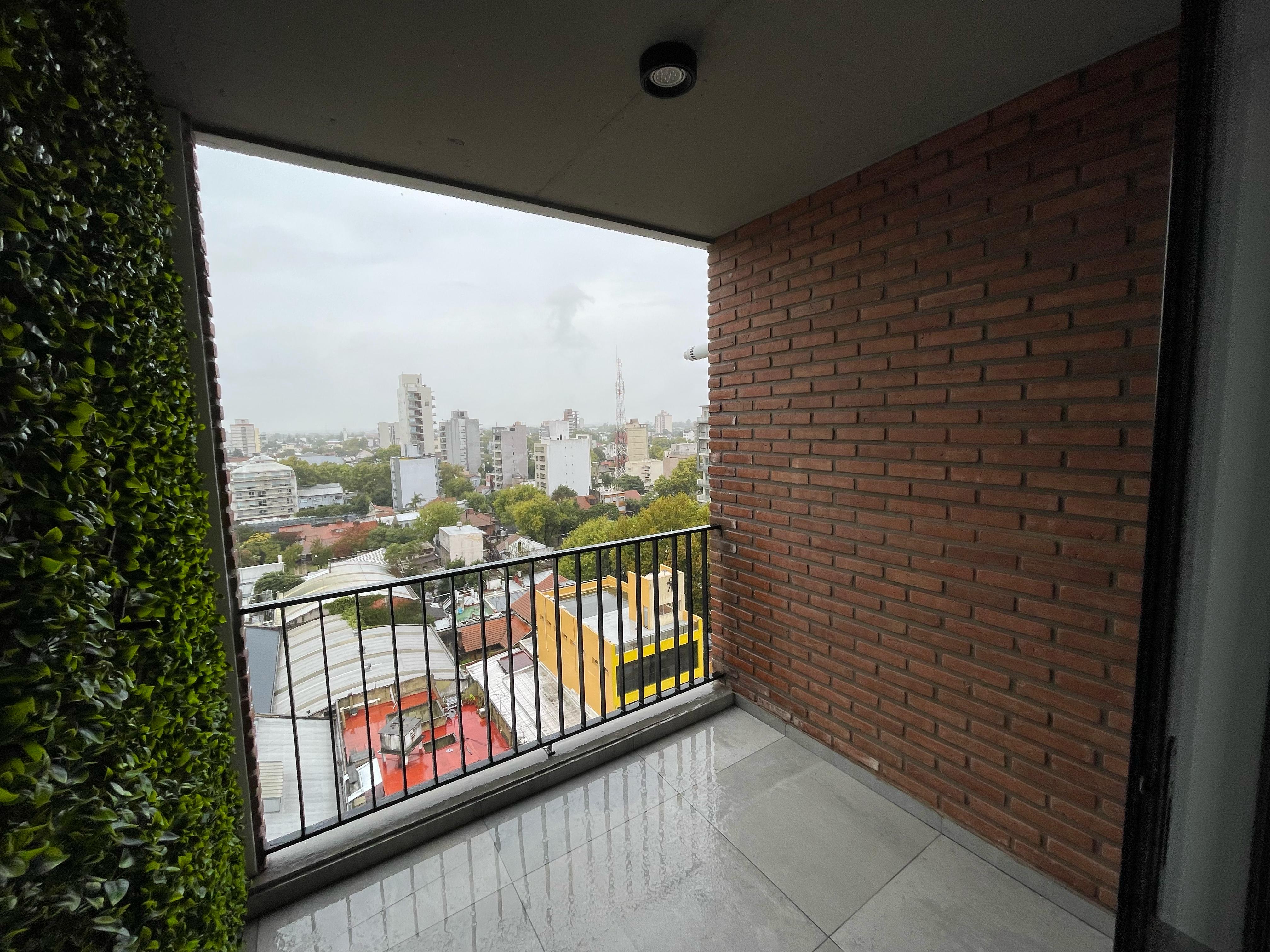 aparopropiedades - Departamento de 2 ambientes con cochera en Quilmes centro