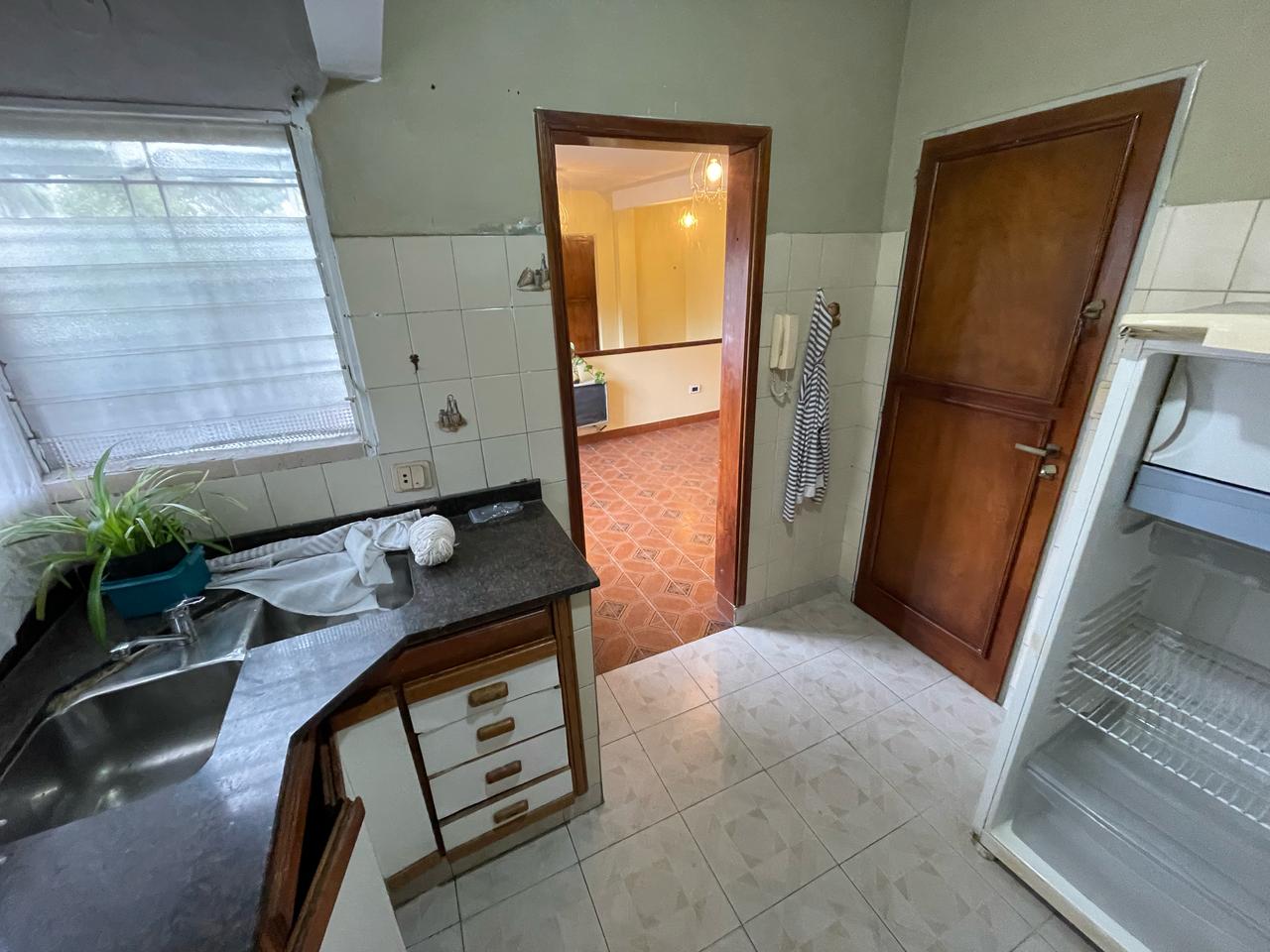 aparopropiedades - Departamento de 3 ambientes en Quilmes Centro