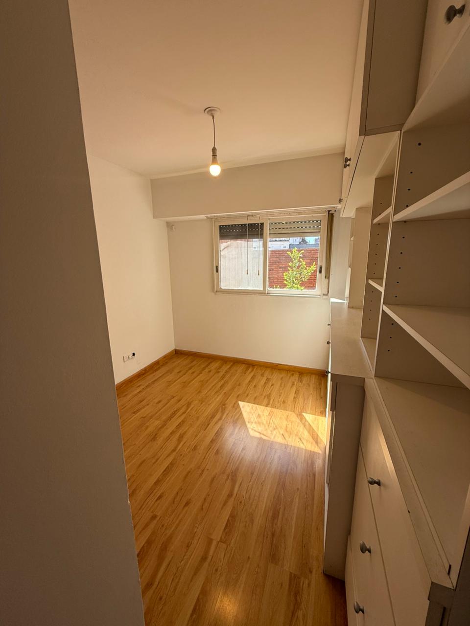 aparopropiedades - Departamento de 3 ambientes en Quilmes Centro