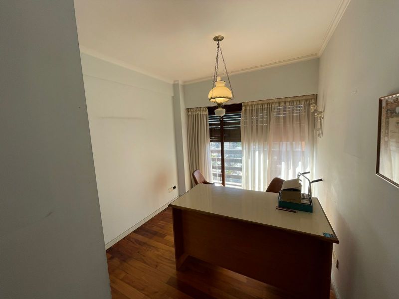 aparopropiedades - Semipiso a la venta con cochera en Quilmes Centro 