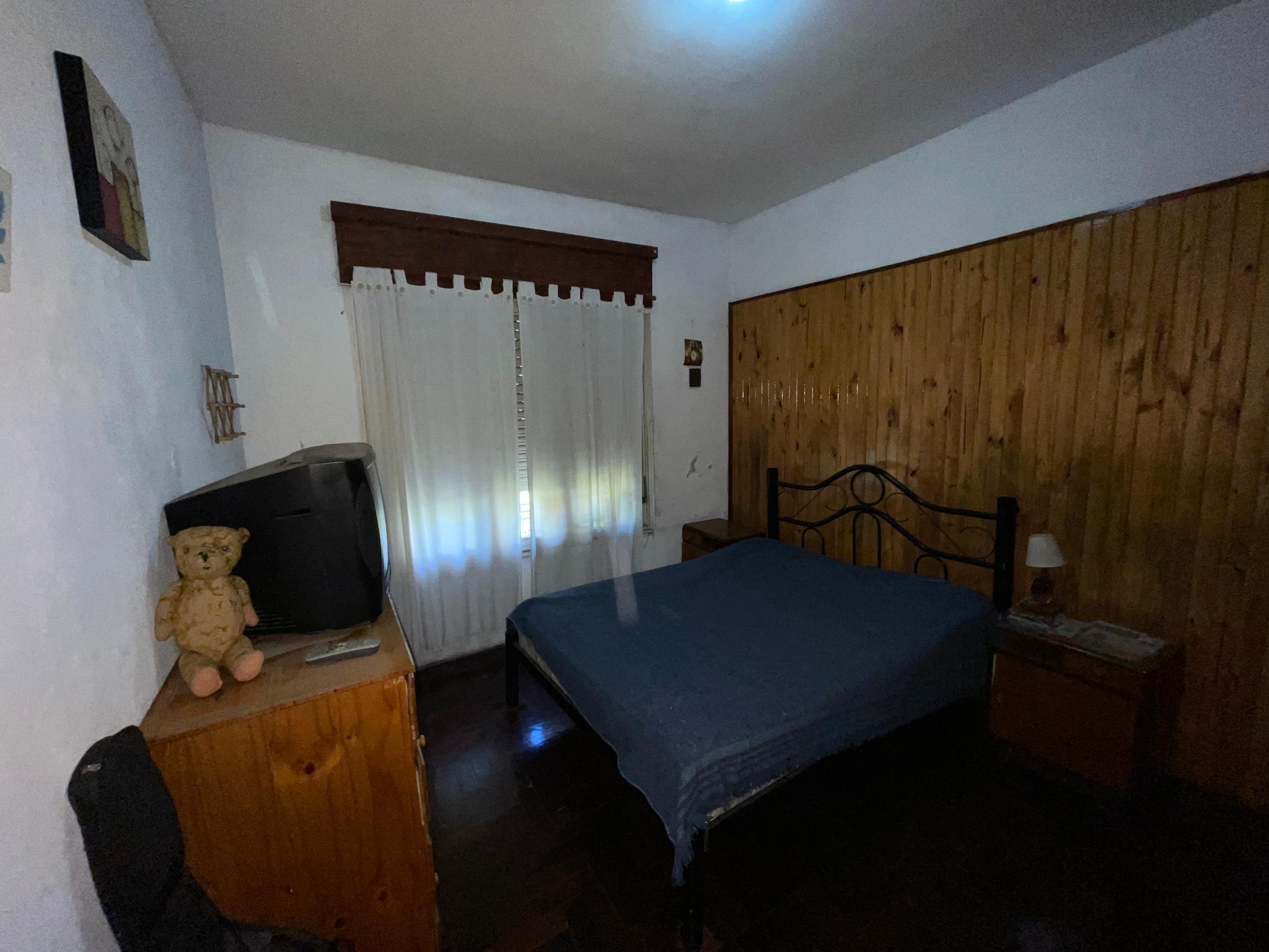 aparopropiedades - Casa en dos plantas a la venta