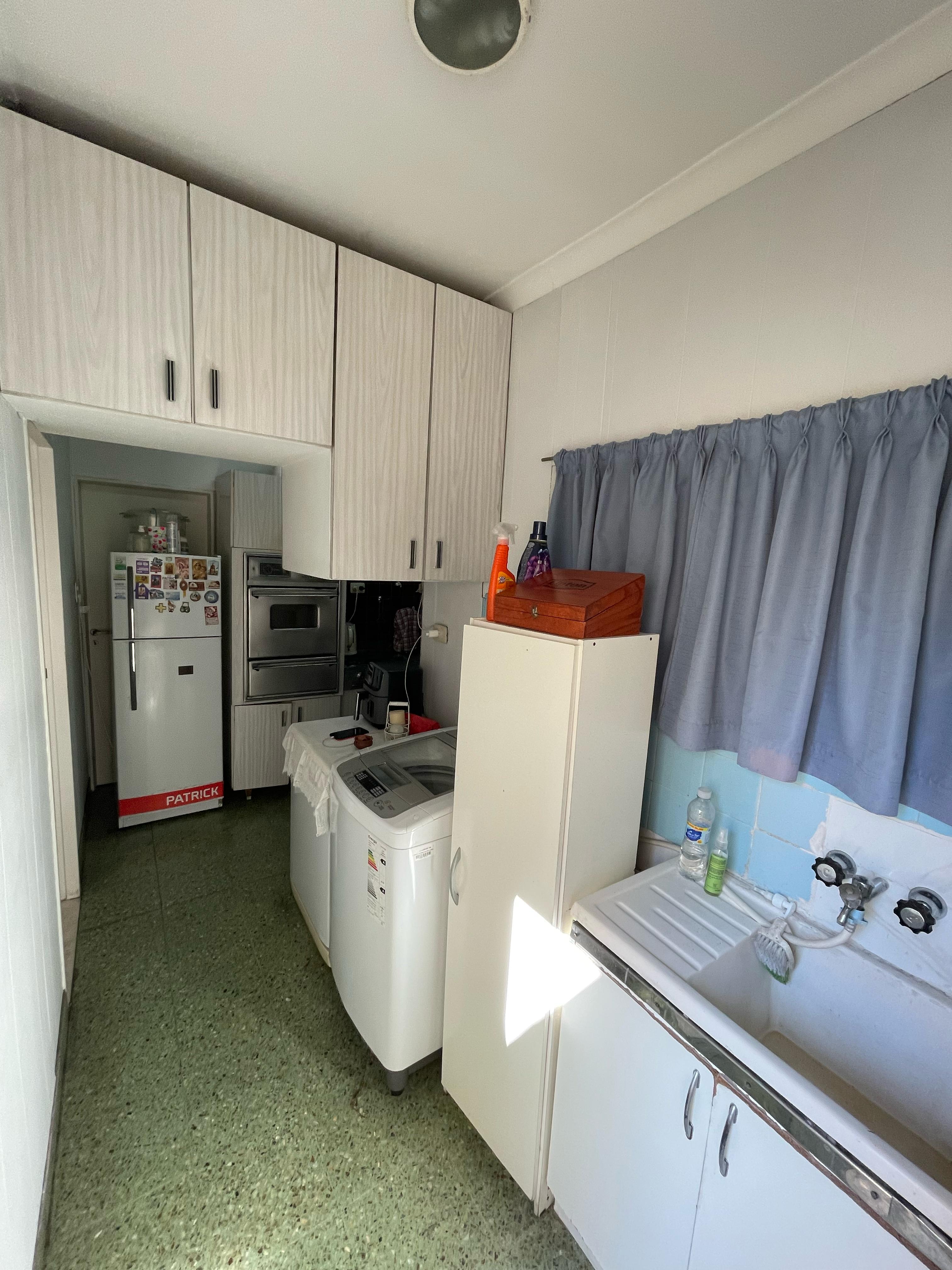 aparopropiedades - Chalet en Quilmes Oeste a la Venta