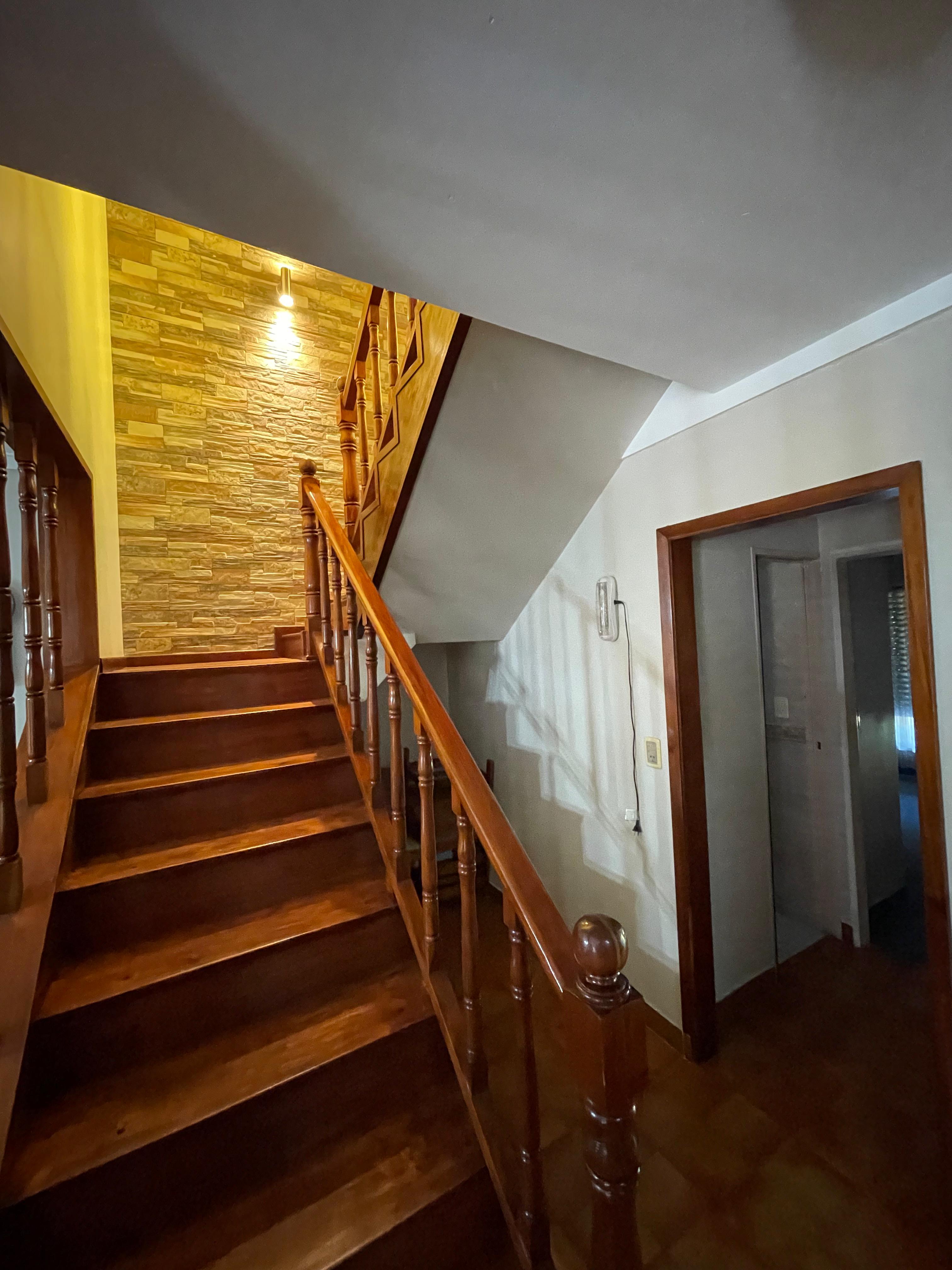 aparopropiedades - Chalet en el Barrio Los Cedros a la venta