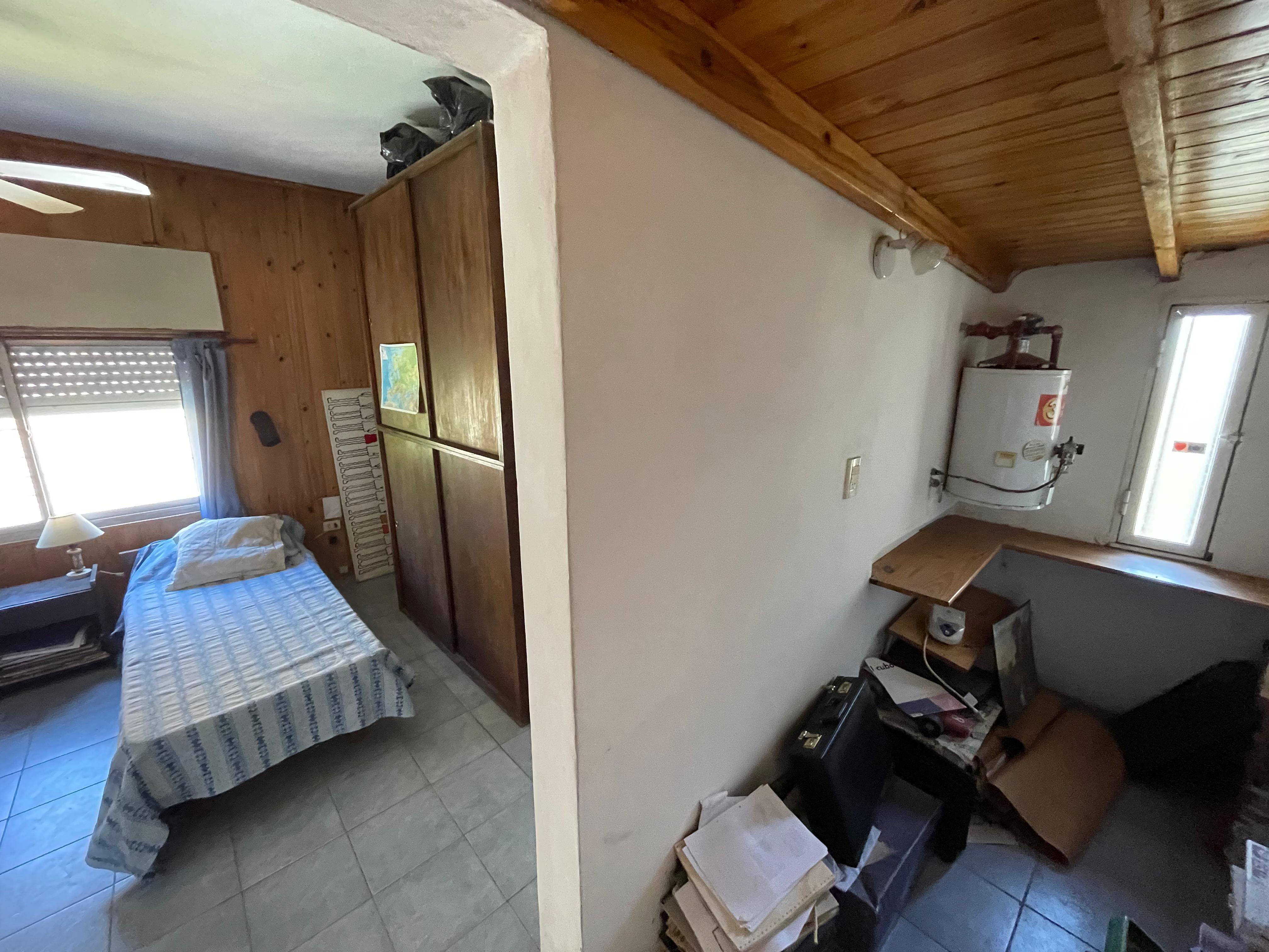 aparopropiedades - Casa en dos plantas a la venta