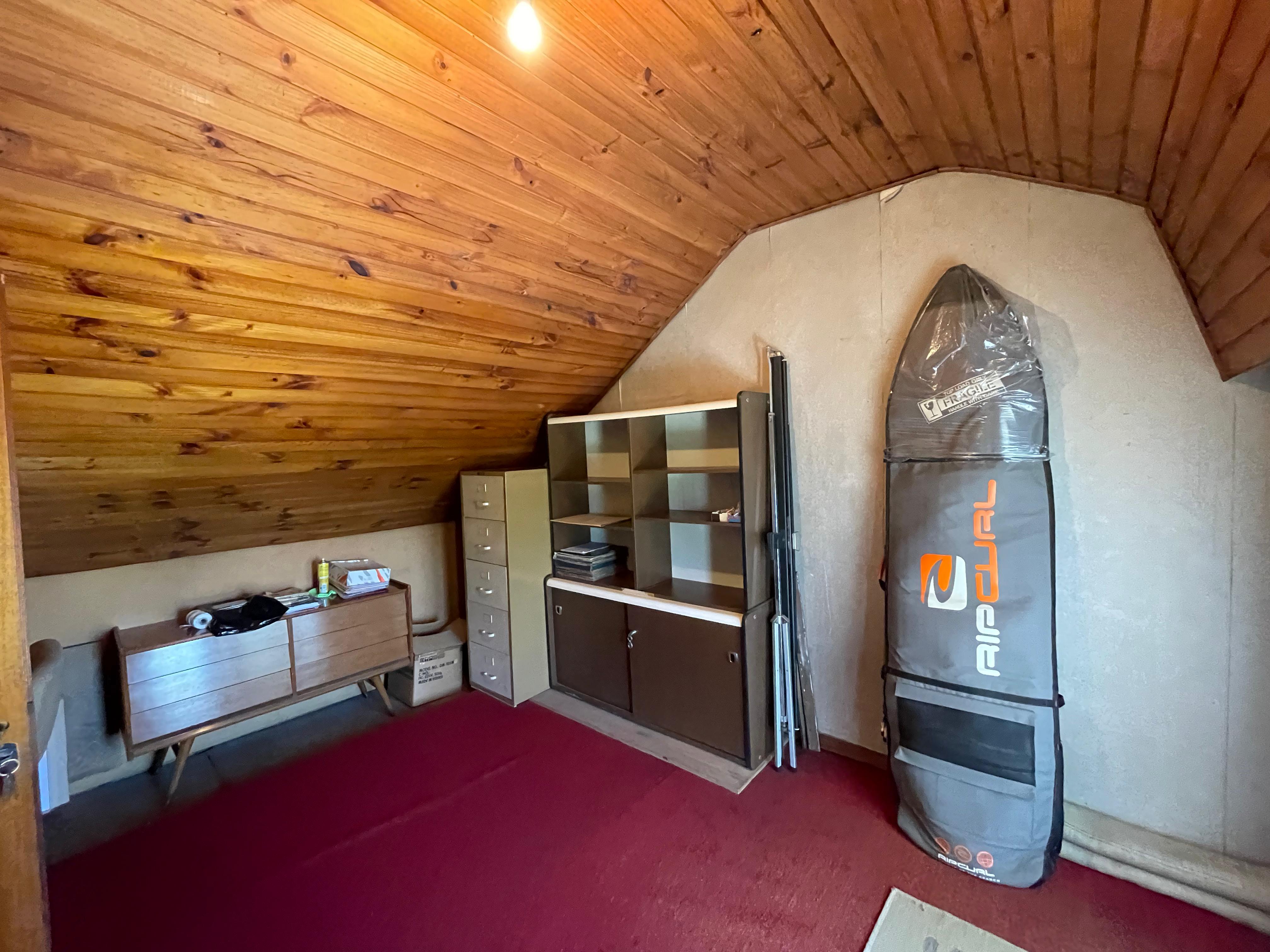 aparopropiedades - Chalet en el Barrio Los Cedros a la venta
