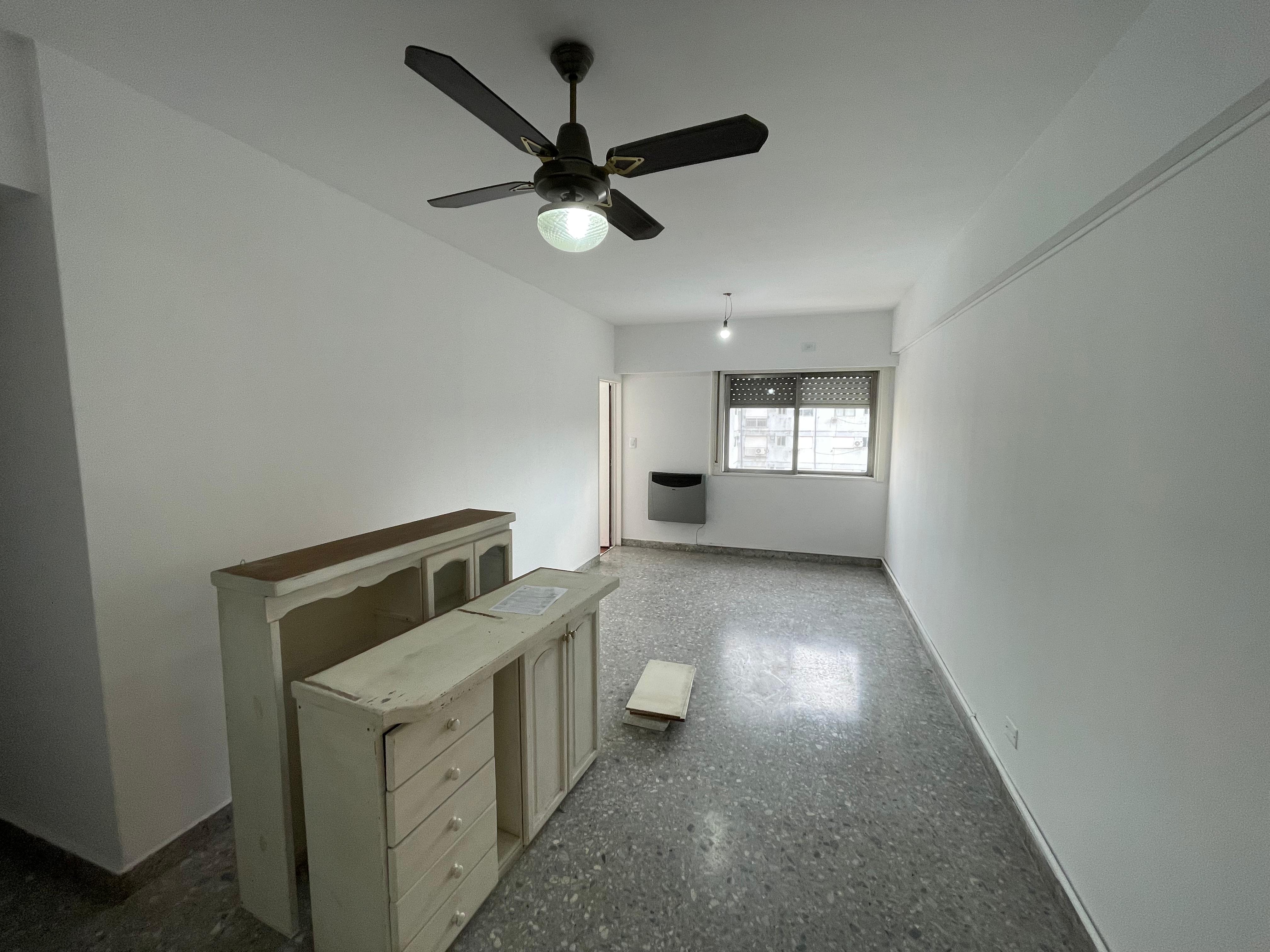 aparopropiedades - Departamento de 3 ambientes en Quilmes Centro
