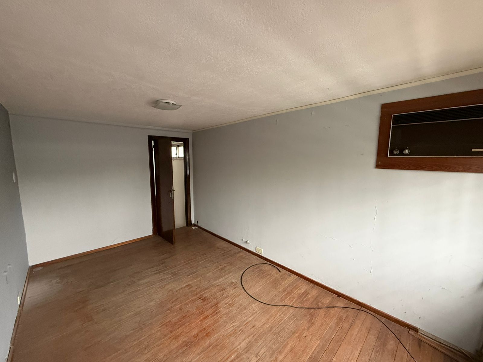 aparopropiedades - Local comercial en Quilmes centro