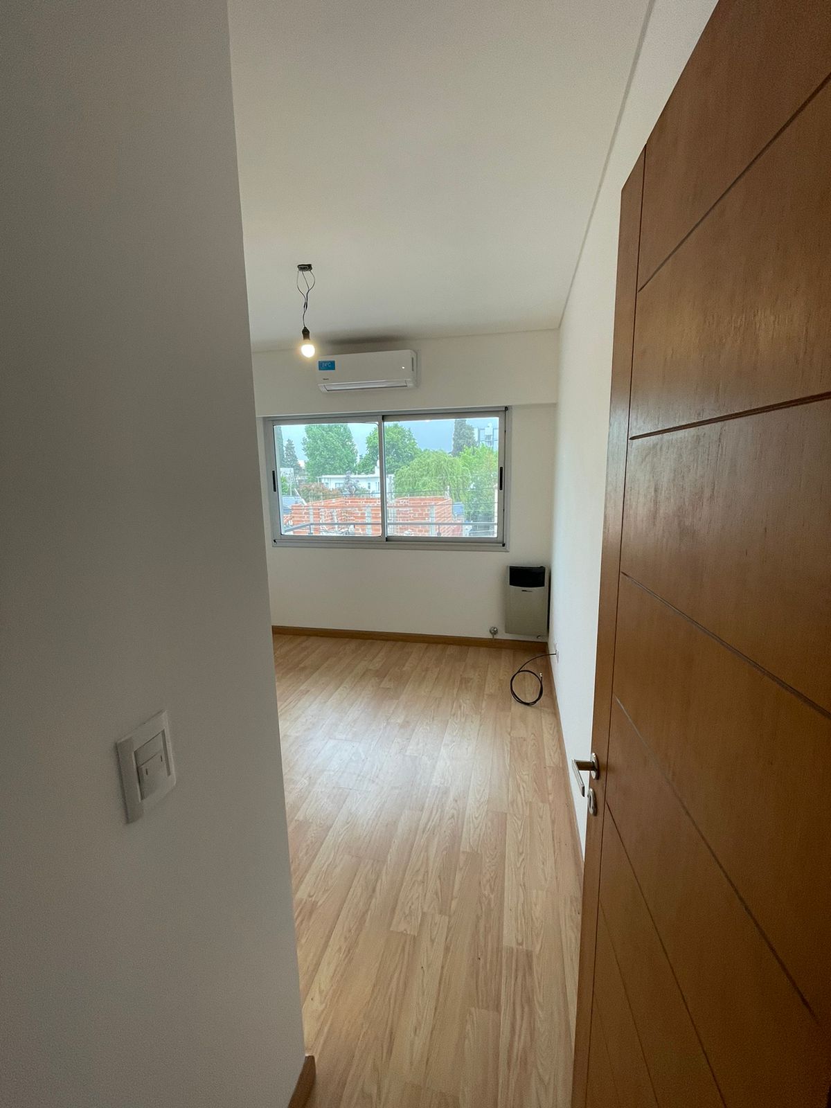 aparopropiedades - Departamento de 2 ambientes con cochera en Quilmes