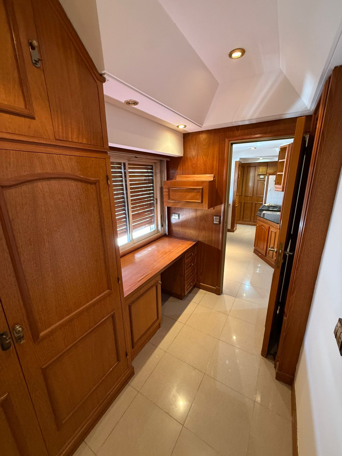 aparopropiedades - Piso a la venta en Quilmes Centro