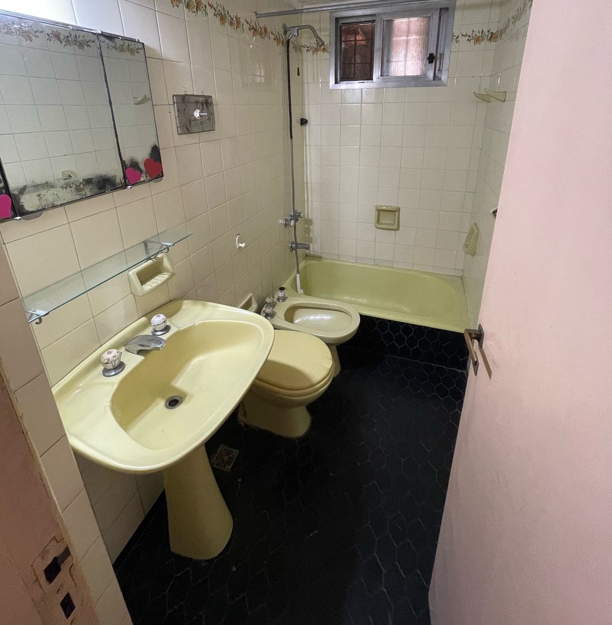 aparopropiedades - Casa para uso Profesional Exclusivo