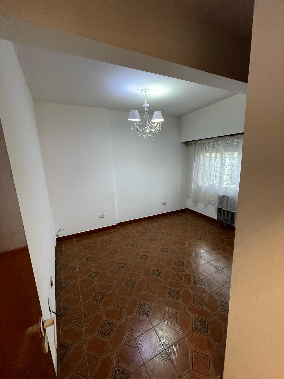 aparopropiedades - Departamento de 3 ambientes en Quilmes Centro