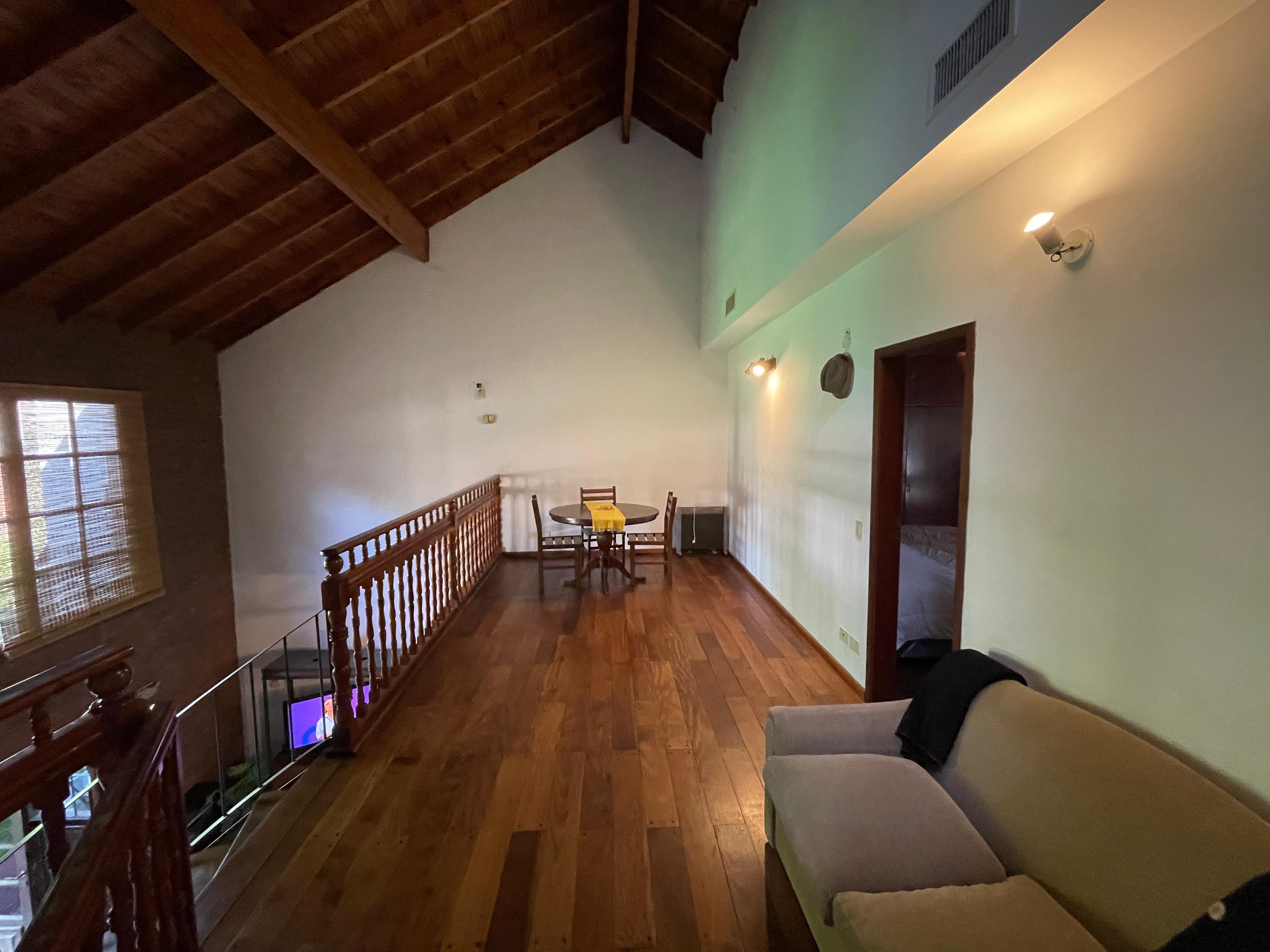 aparopropiedades - Chalet a la venta en Quilmes