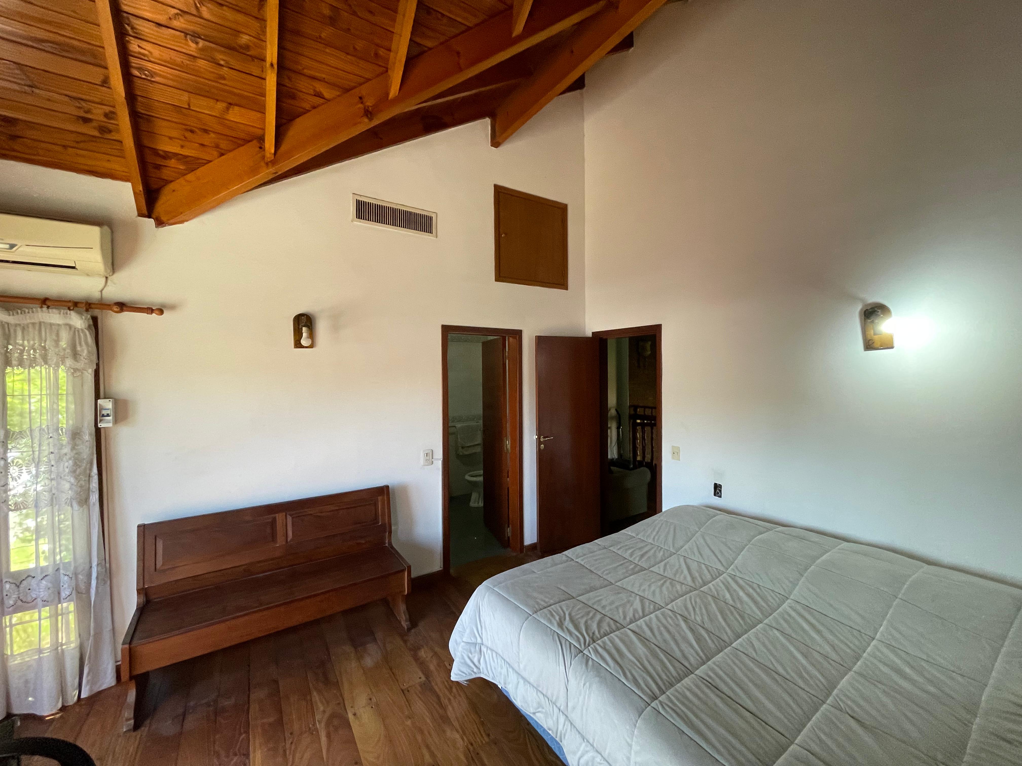 aparopropiedades - Chalet a la venta en Quilmes
