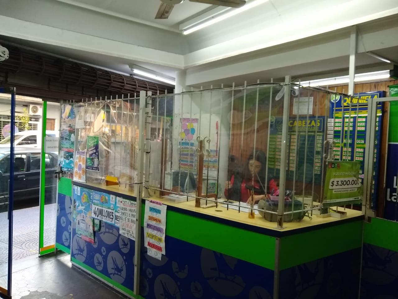 aparopropiedades - Local comercial en Bernal centro