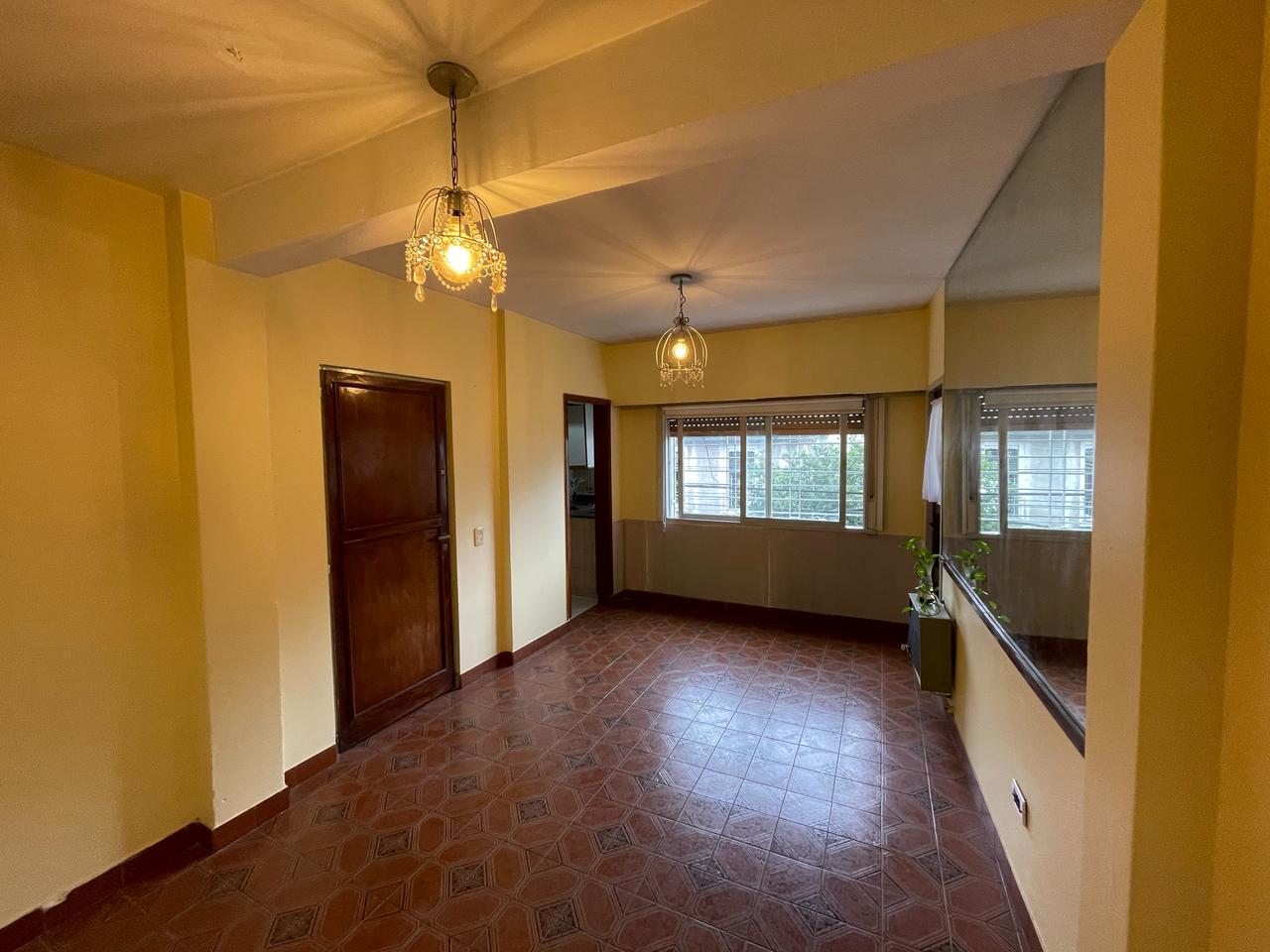 aparopropiedades - Departamento de 3 ambientes en Quilmes Centro