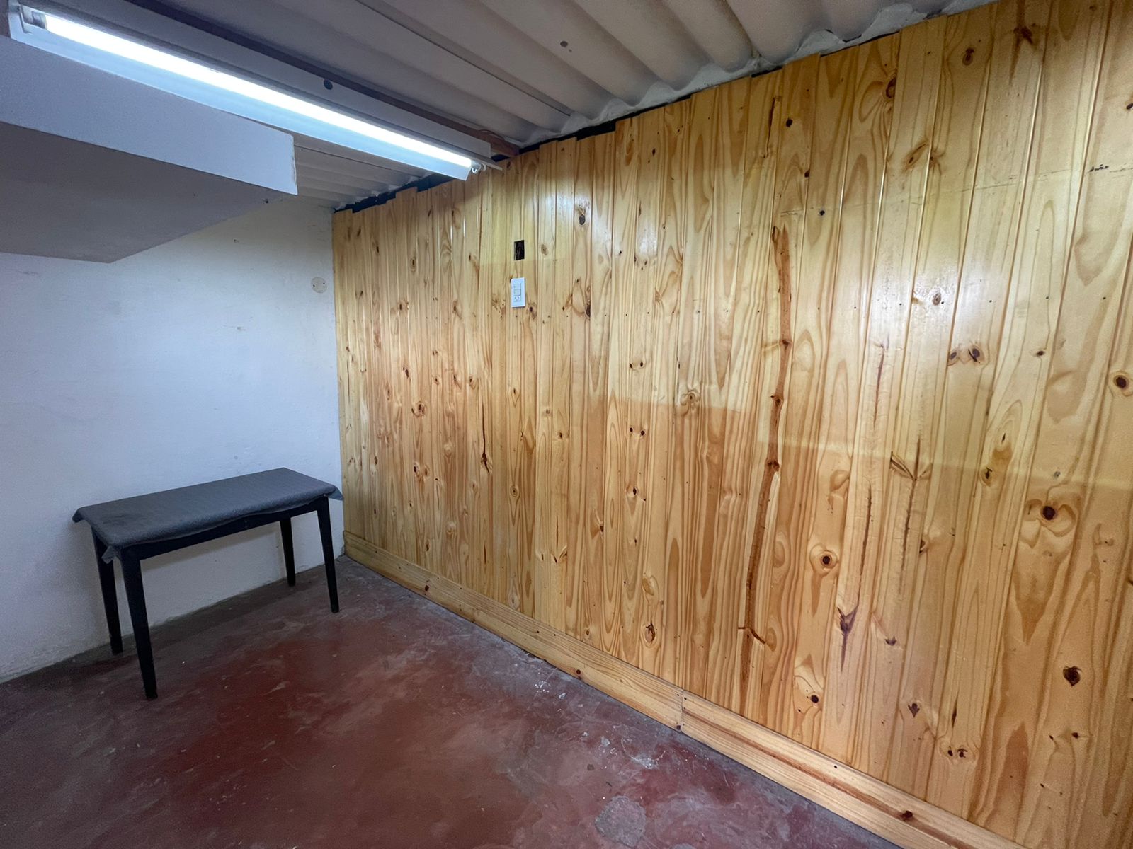 aparopropiedades - Chalet en dos Plantas en Alquiler