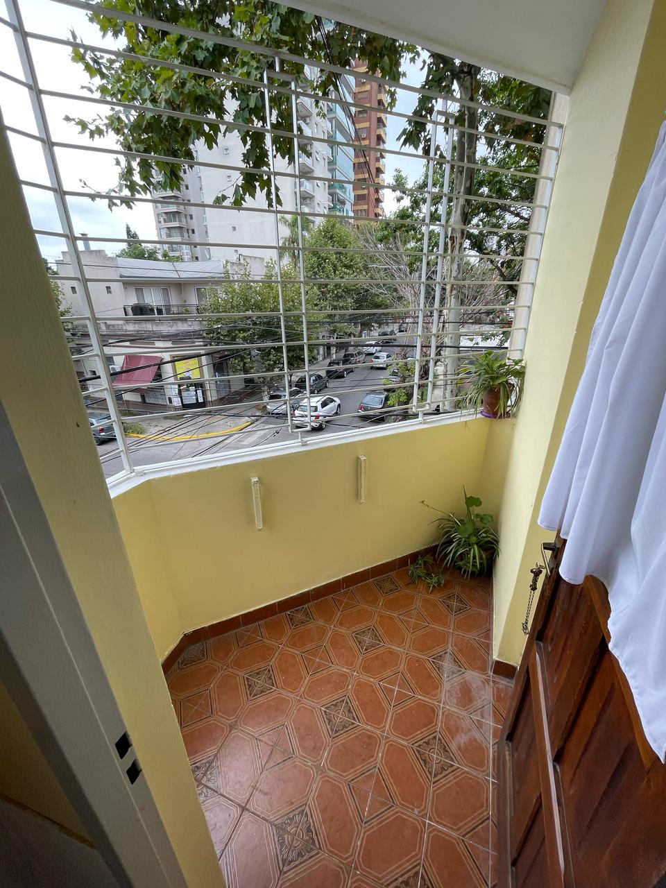 aparopropiedades - Departamento de 3 ambientes en Quilmes Centro