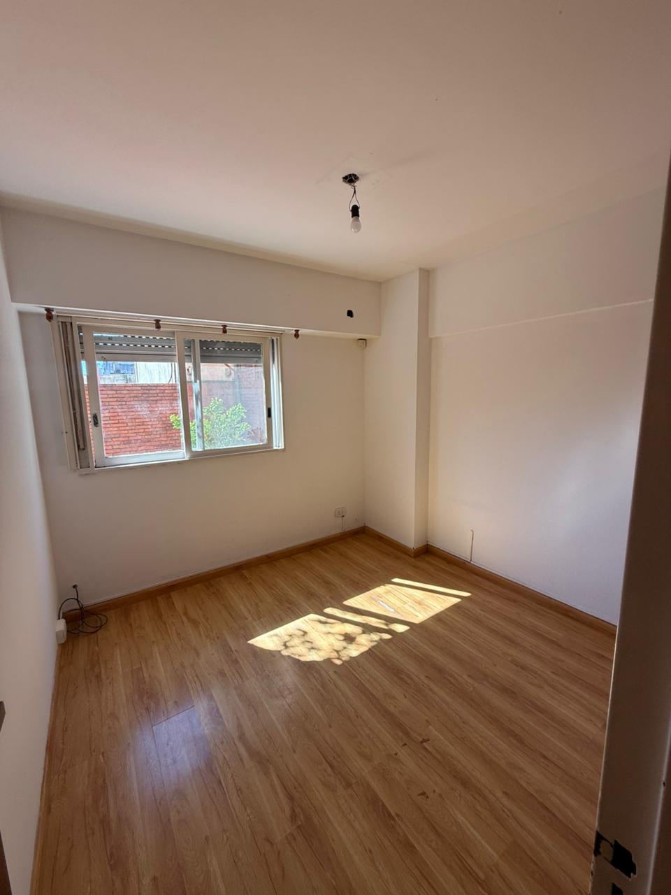 aparopropiedades - Departamento de 3 ambientes en Quilmes Centro