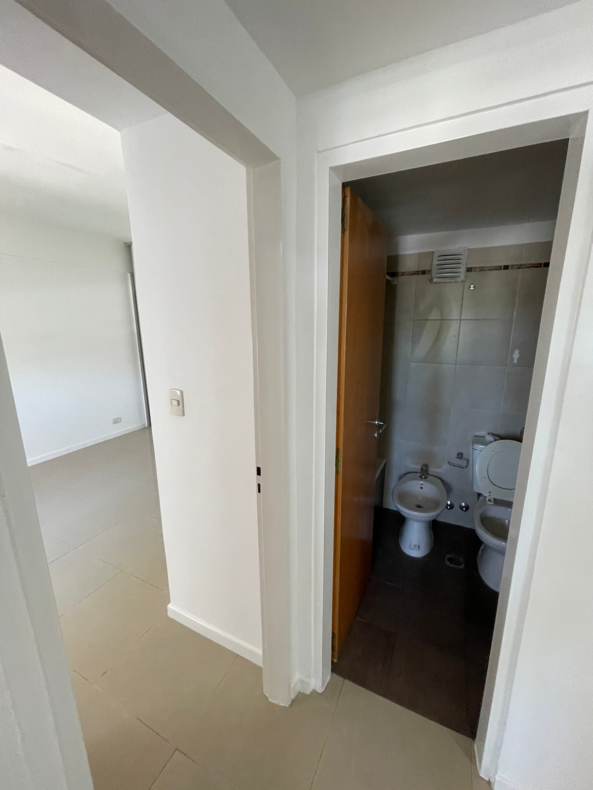 aparopropiedades - Departamento de 2 ambientes en Quilmes a la venta