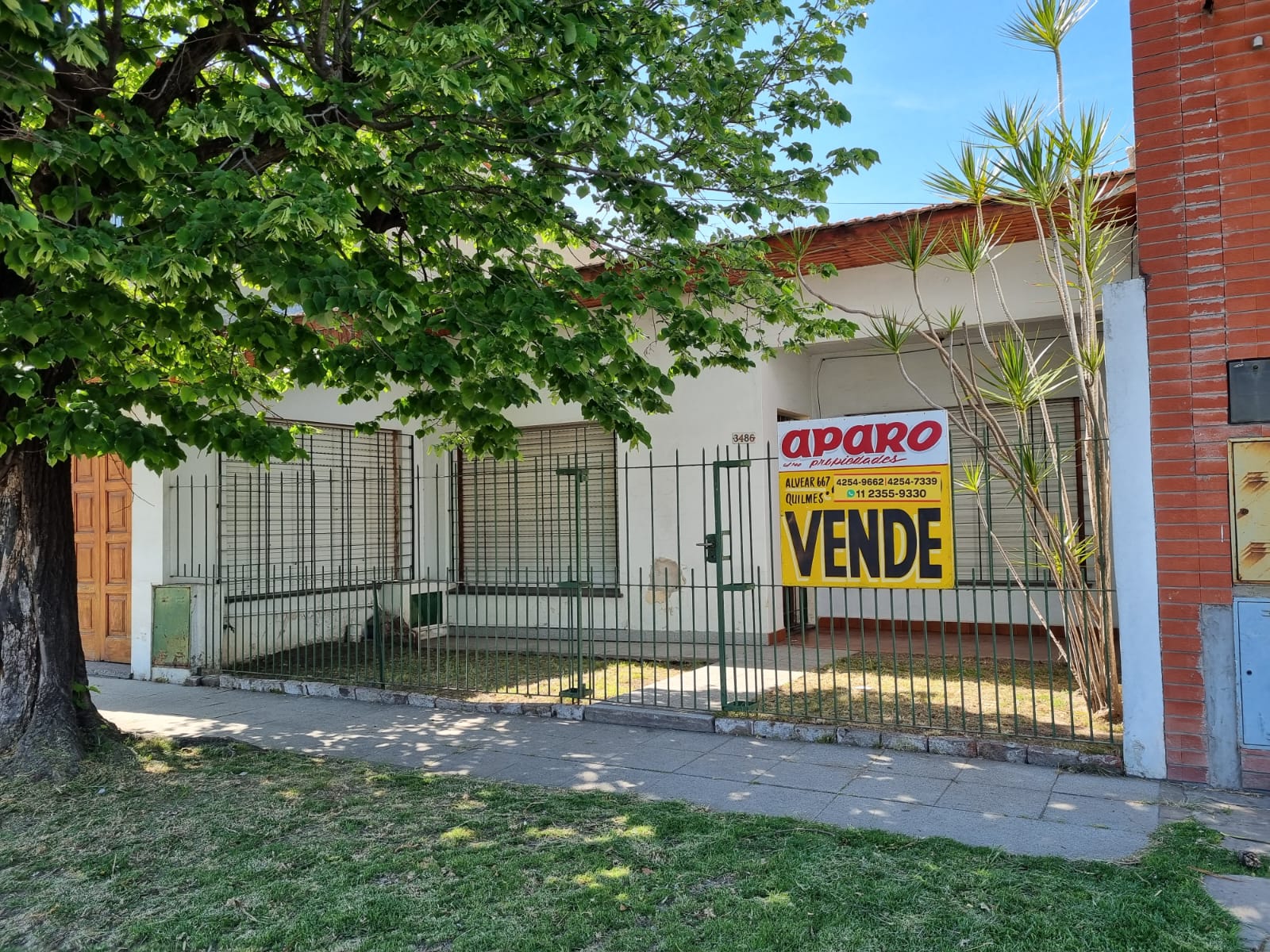 venta - Casa en Quilmes Oeste a la venta