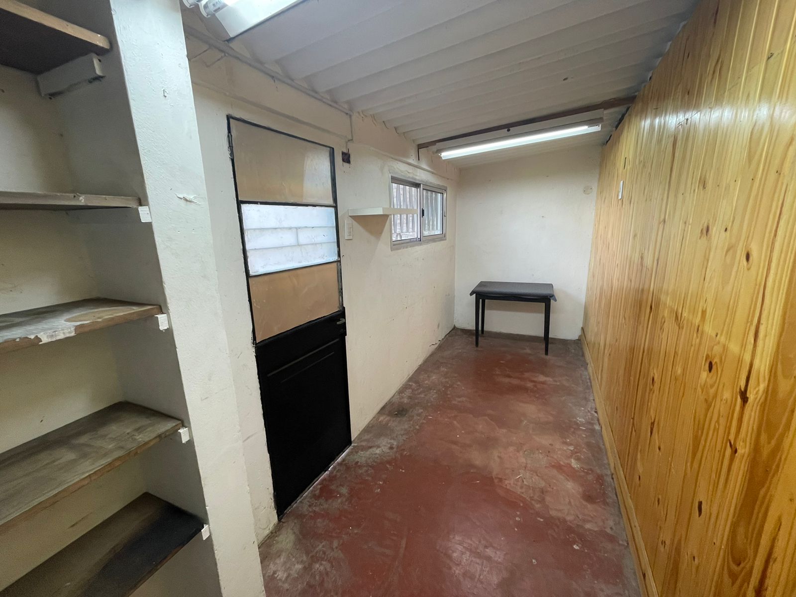 aparopropiedades - Chalet en dos Plantas en Alquiler