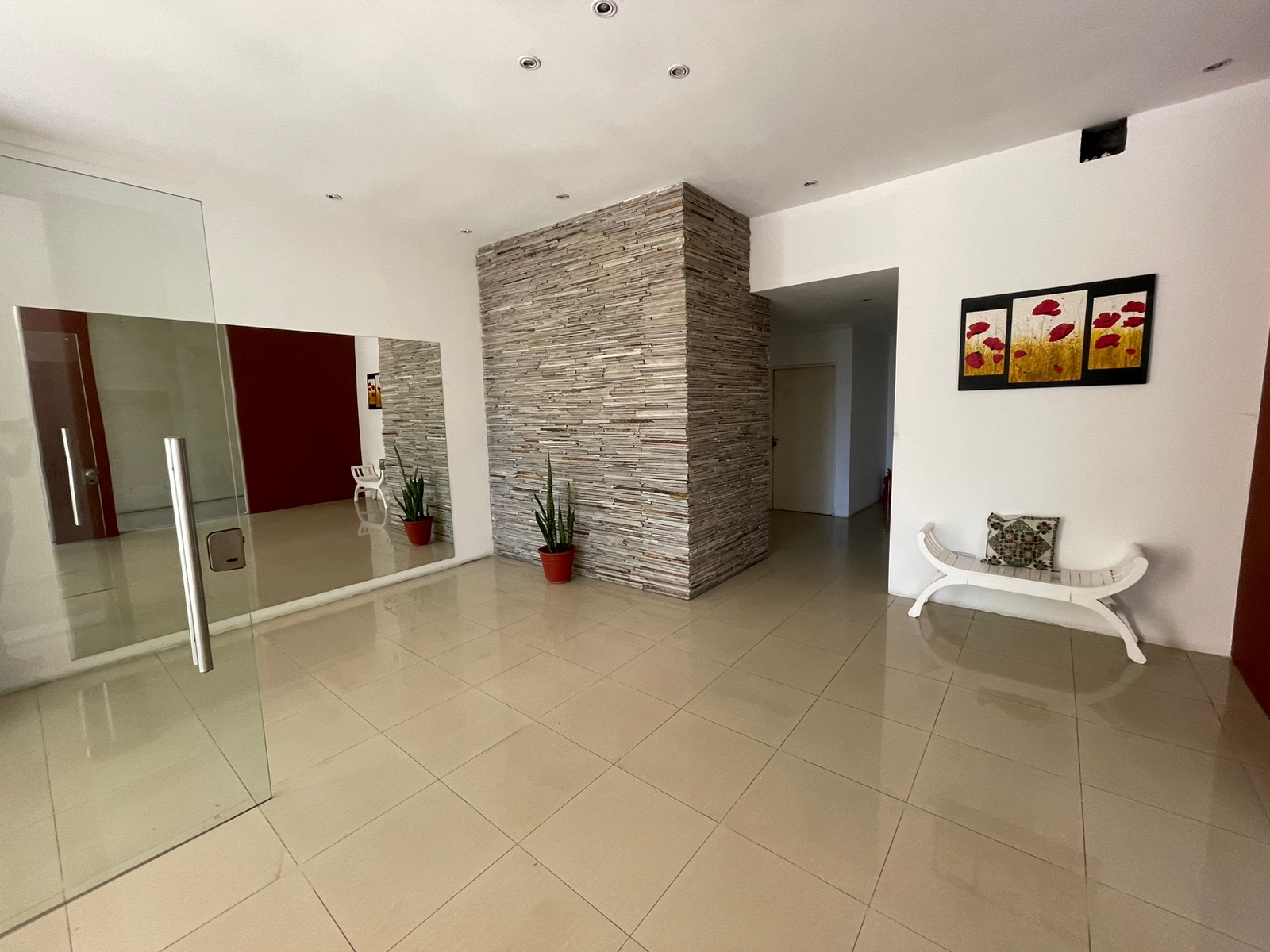 aparopropiedades - Departamento de 2 ambientes en Quilmes a la venta