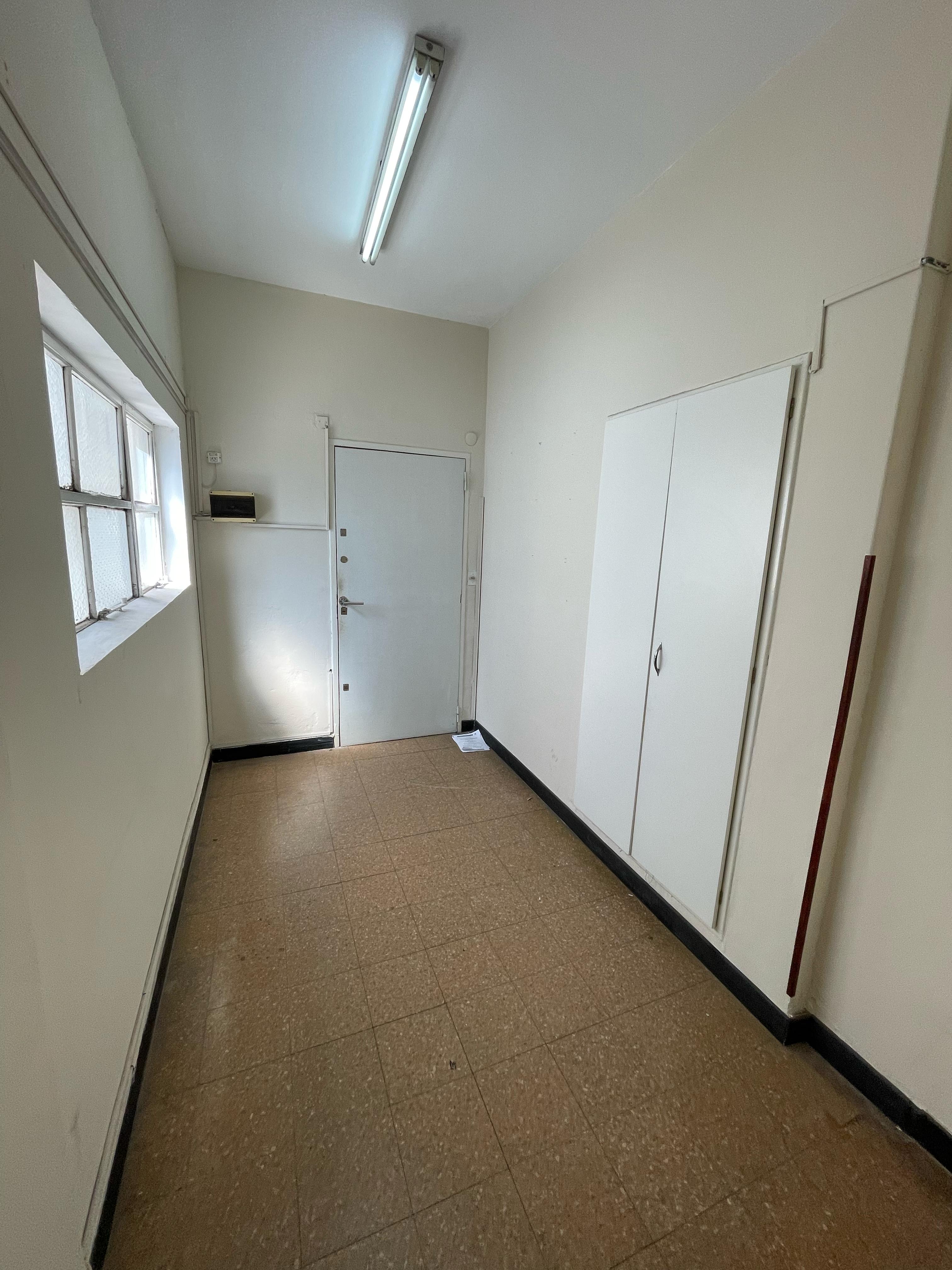 aparopropiedades - Oficina en Alquiler en Quilmes Centro
